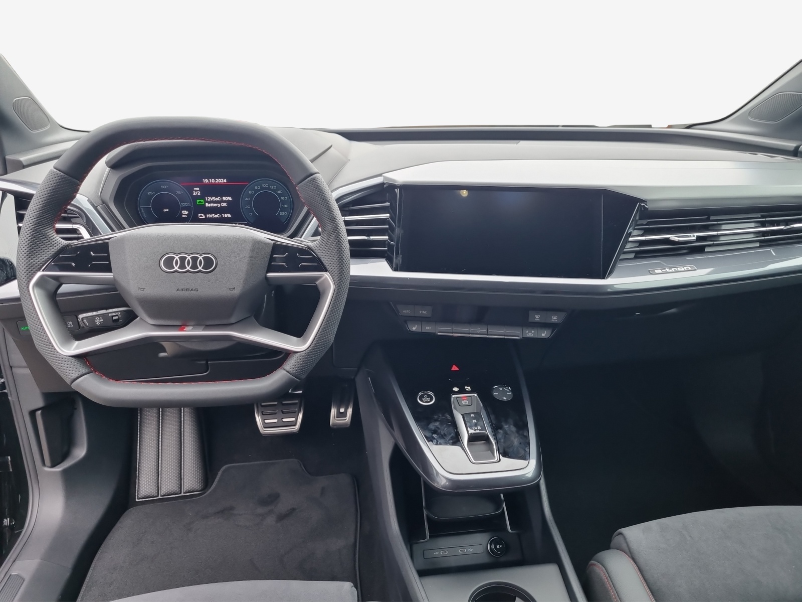 AUDI Q4 e-tron 45 Edition Swiss Ski quattro-image-8