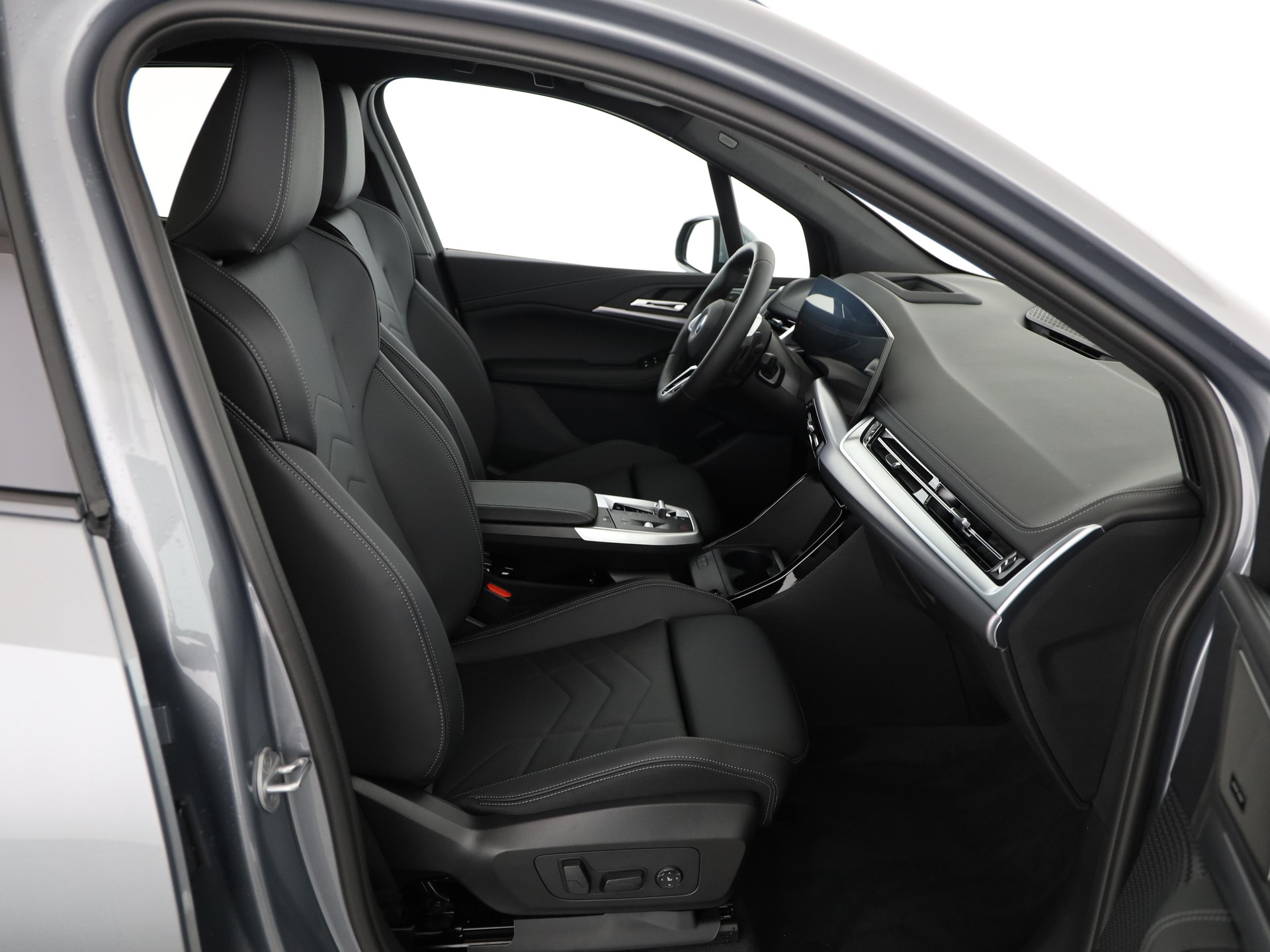 BMW 230e xDrive paddles Active Tourer-image-14