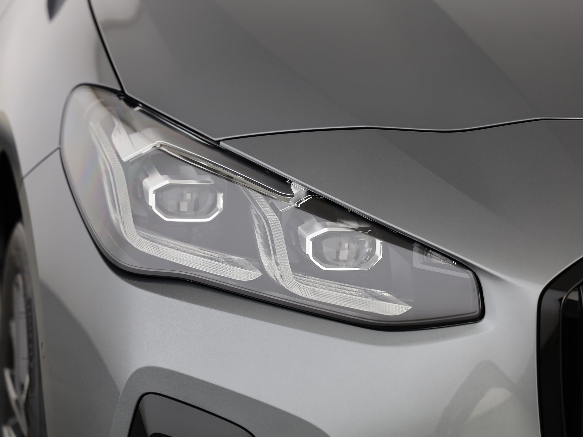 BMW 230e xDrive paddles Active Tourer-image-5