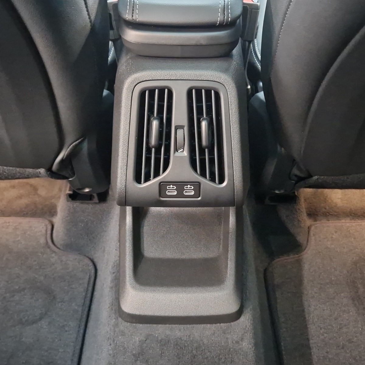 BMW X1 xDrive 23i 48V M Sport Pro-image-15