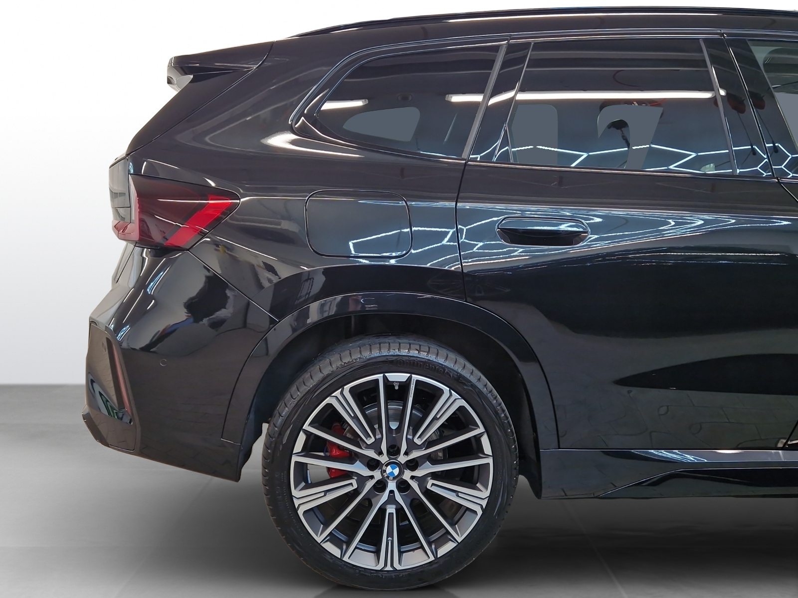 BMW X1 xDrive 23i 48V M Sport Pro-image-21