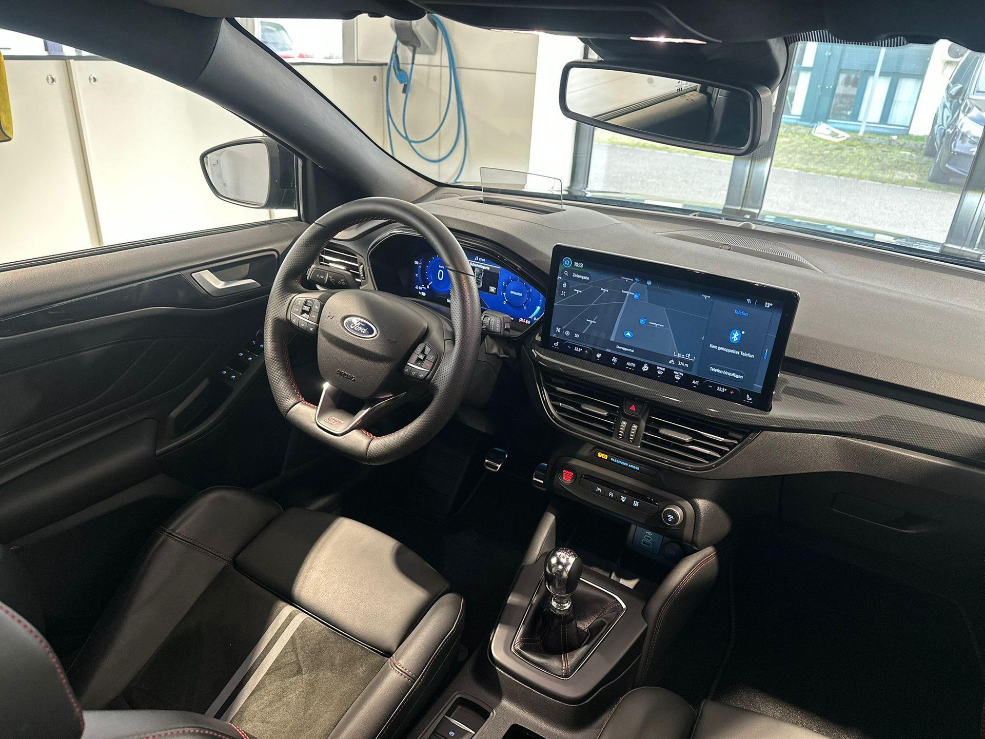 FORD Focus 2.3 EcoB ST X-image-8