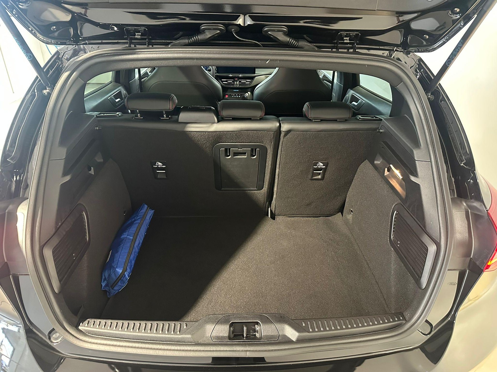 FORD Focus 2.3 EcoB ST X-image-4