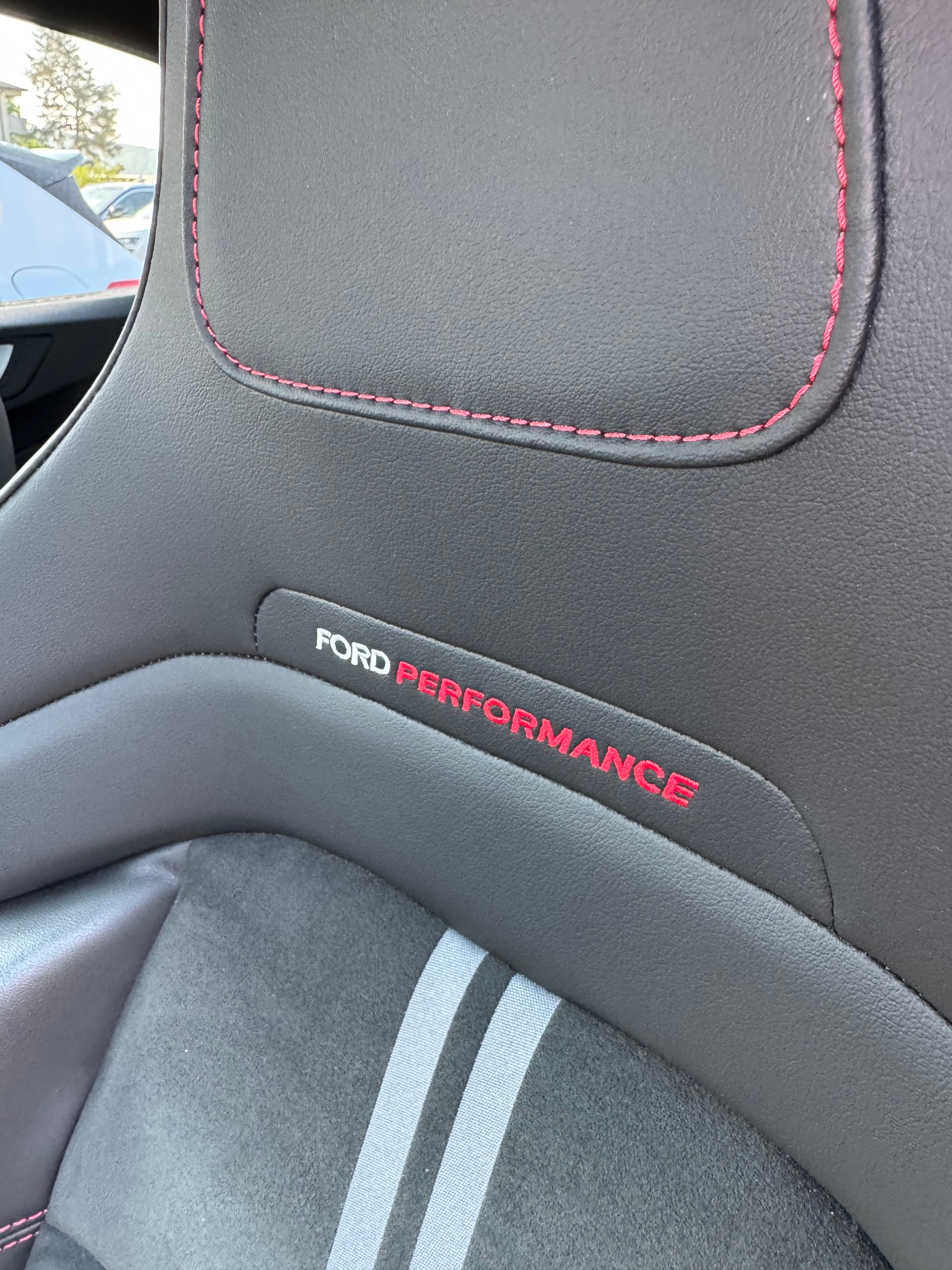 FORD Focus 2.3 EcoB ST X-image-16
