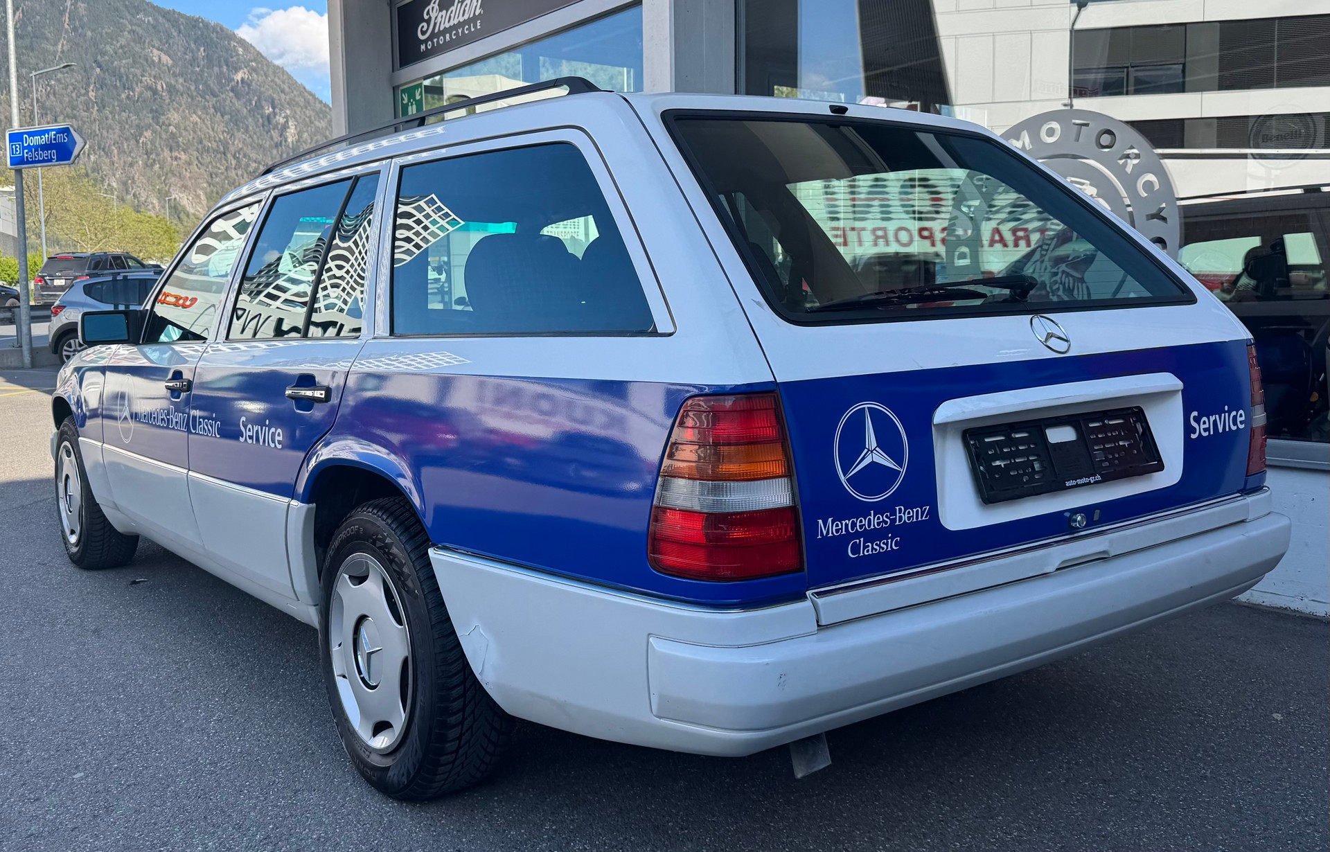 MERCEDES-BENZ E 280 Business Automatic-image-3