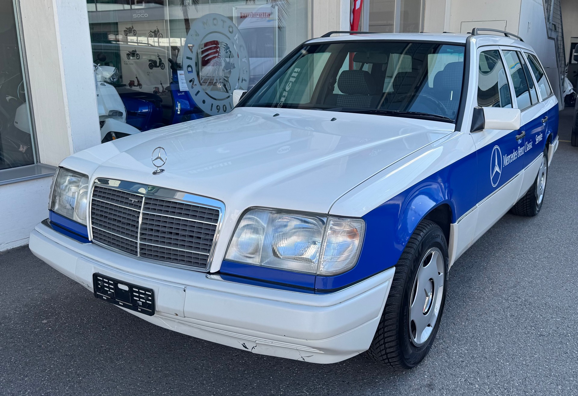 MERCEDES-BENZ E 280 Business Automatic-image-5
