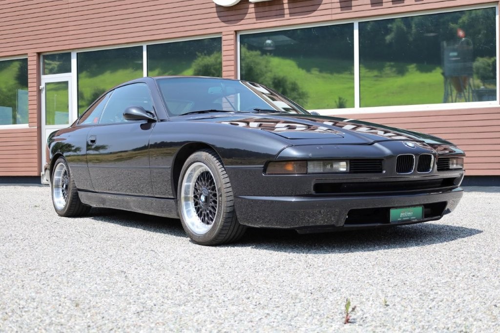 BMW CSi-image-7
