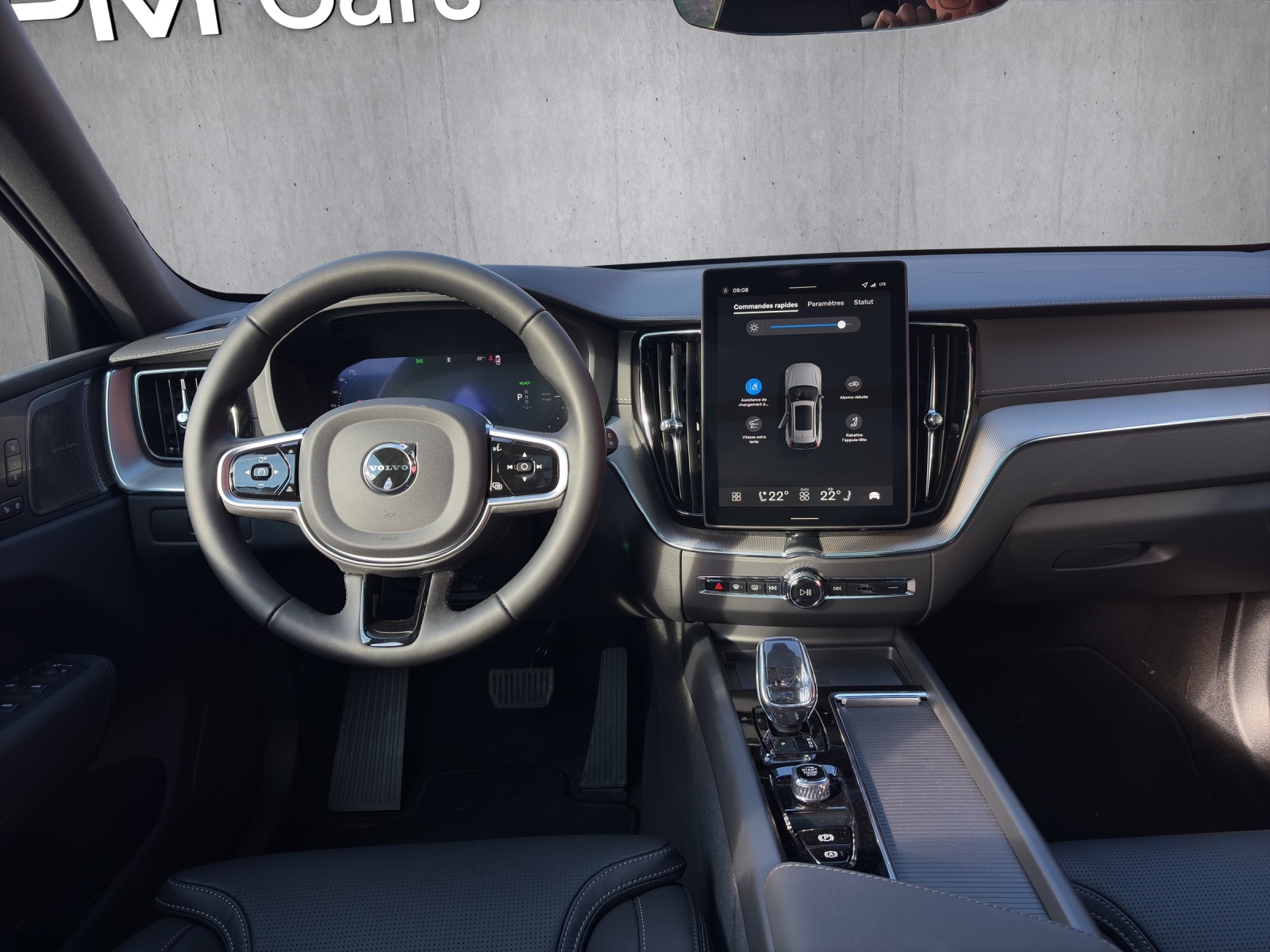 VOLVO XC60 2.0 T6 TE Black Edition eAWD-image-11