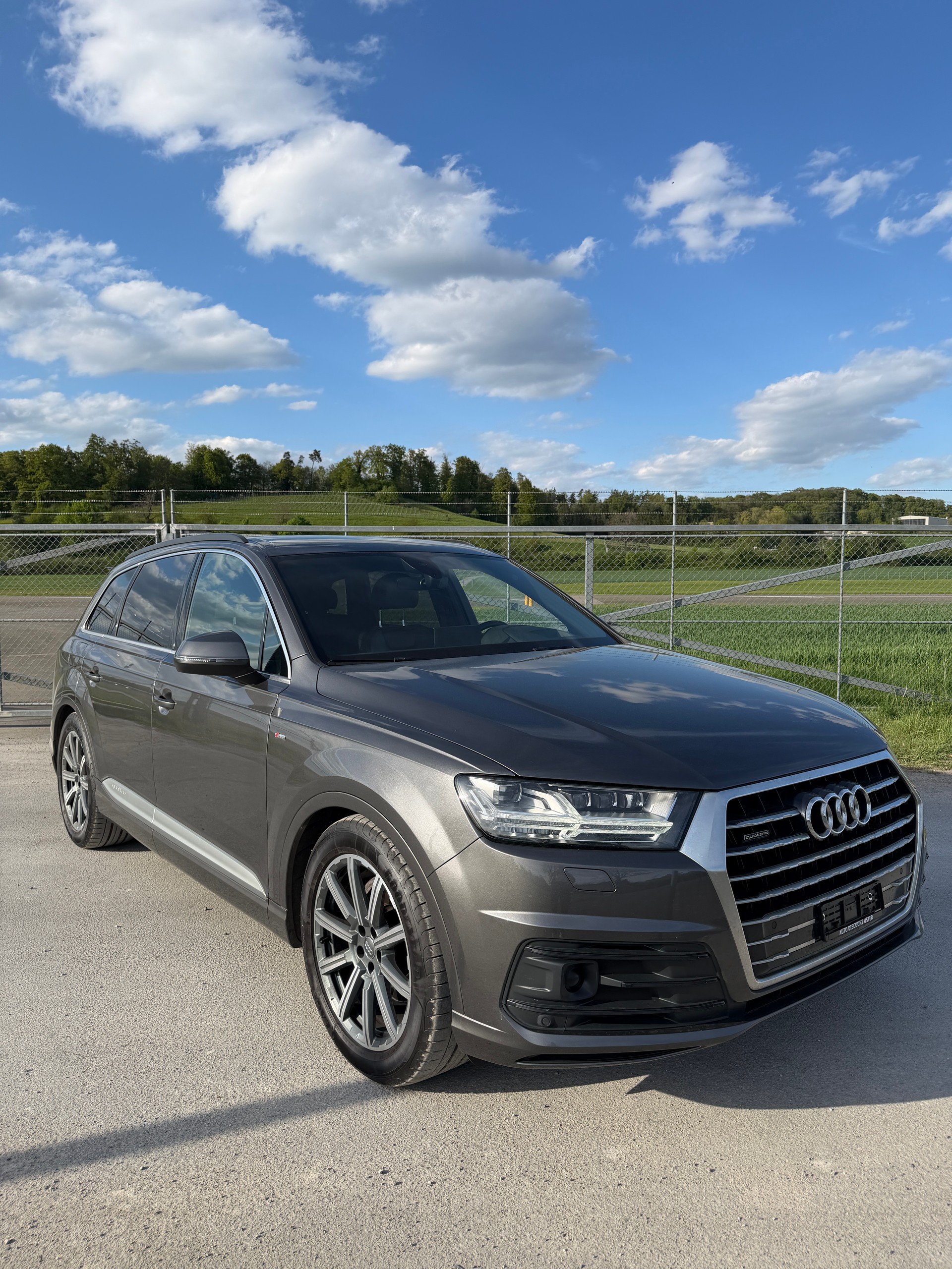 AUDI Q7 3.0 TDI quattro tiptronic-image-0