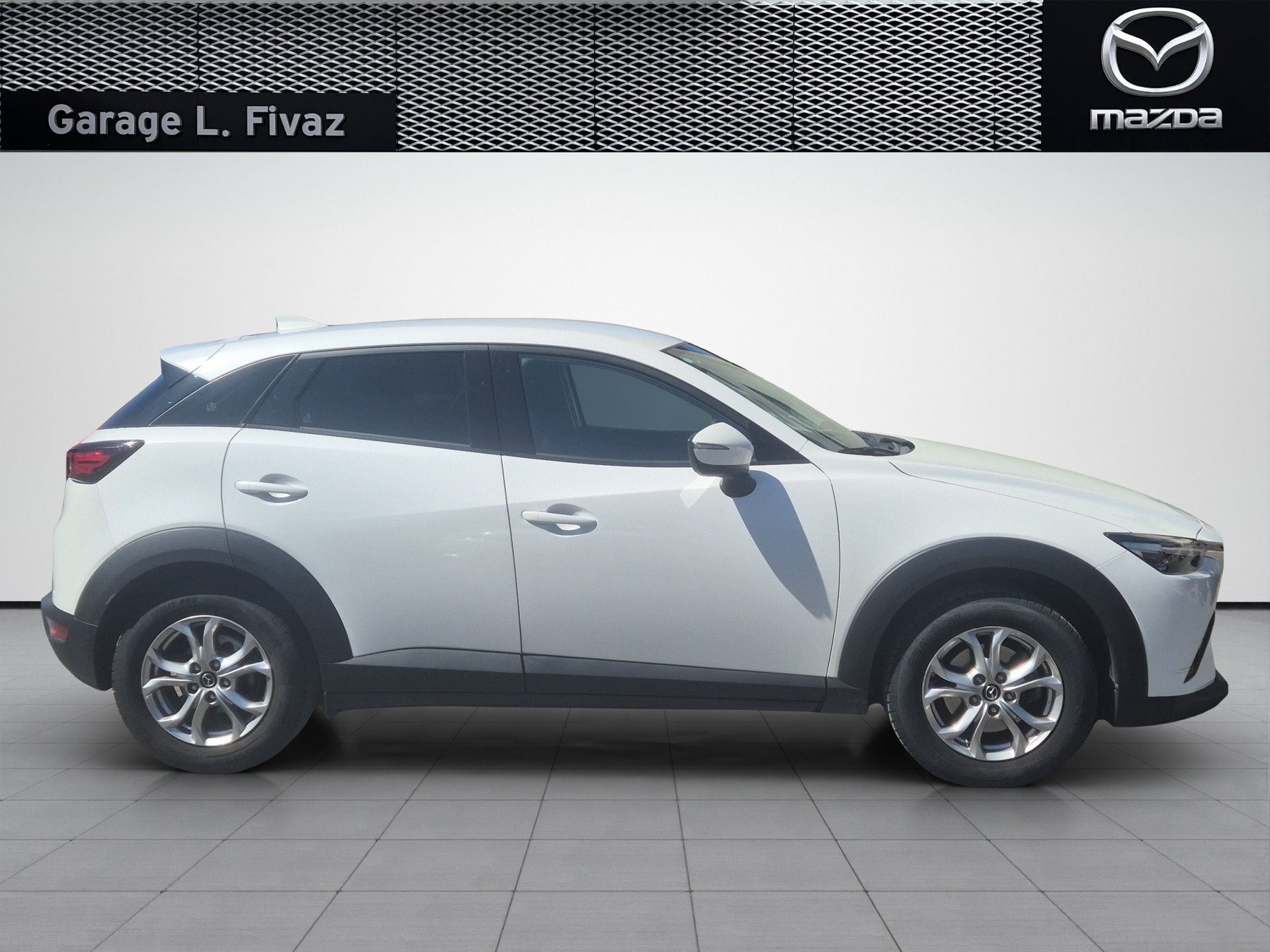MAZDA CX-3 SKYACTIV-G 121 Ambition Plus FWD Automat-image-4
