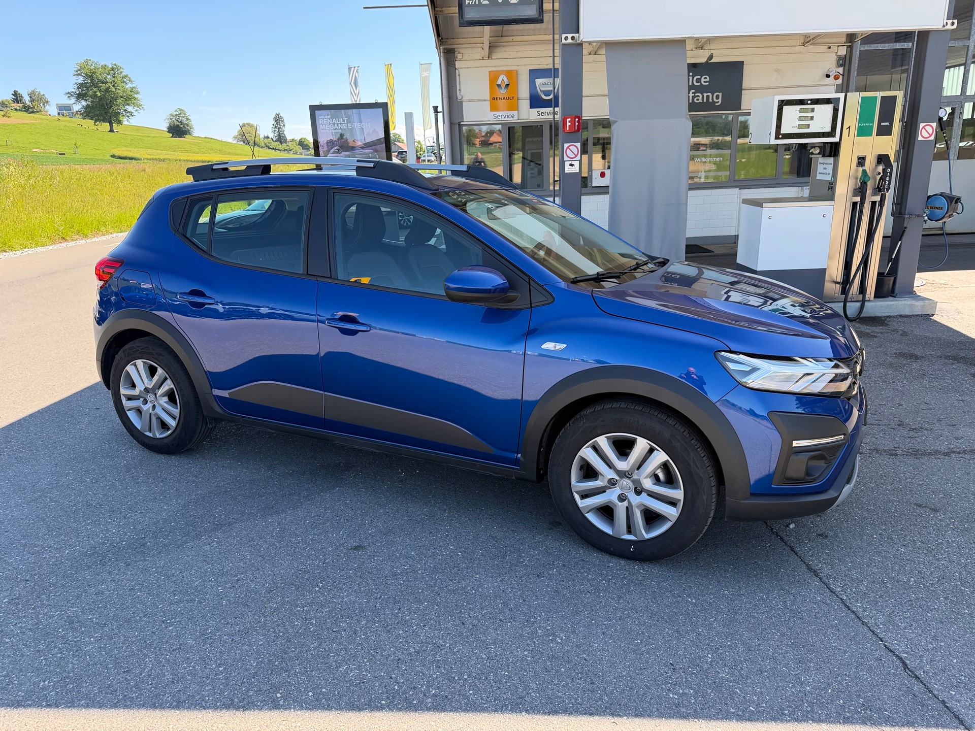 DACIA Sandero Stepway TCe 90 Comfort CVT-image-5