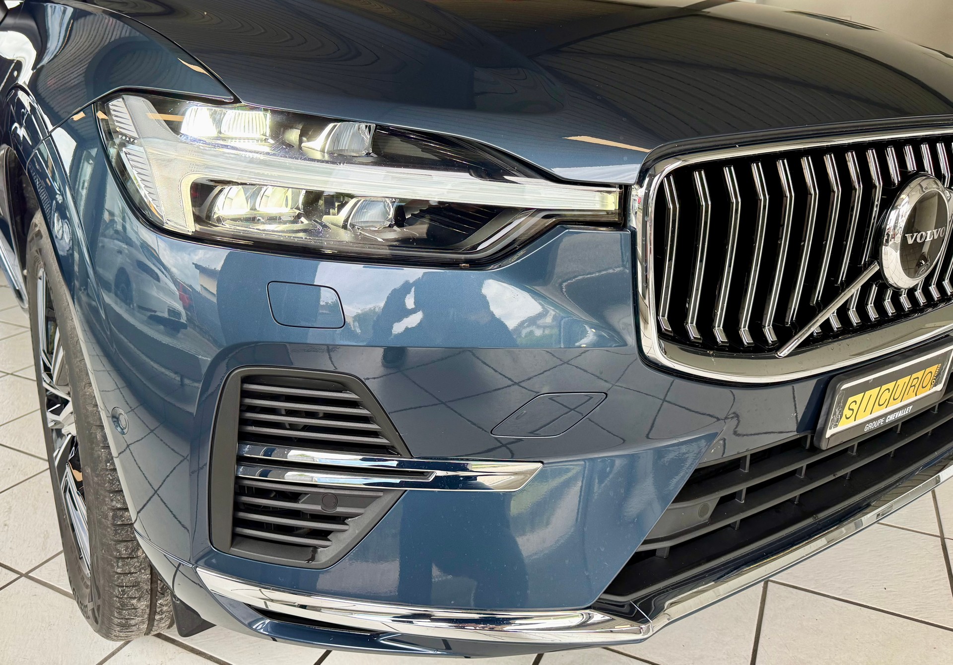 VOLVO XC60 T6 eAWD Inscription Geartronic-image-1