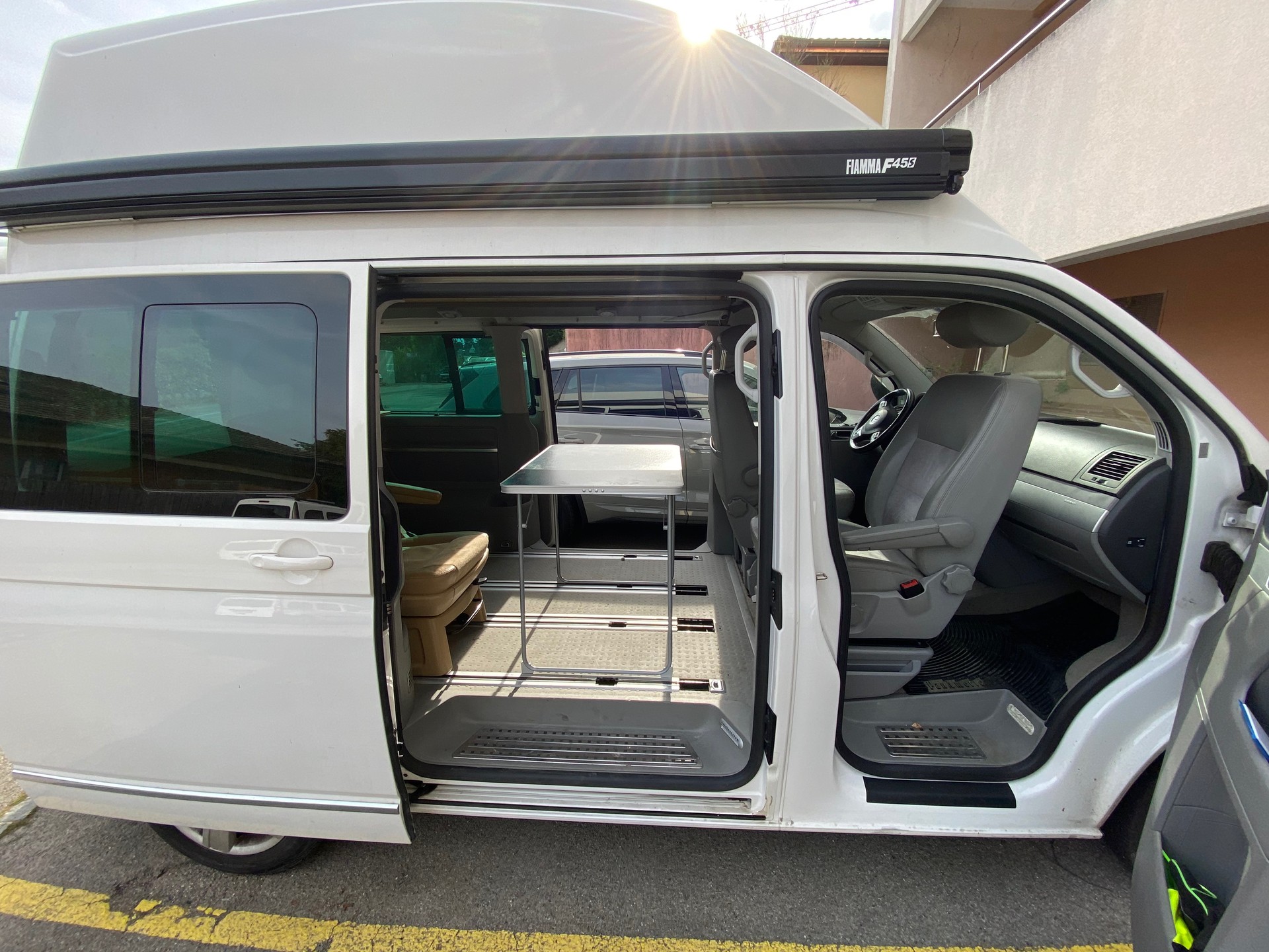 VW Multivan Highline 4 Motion-image-2