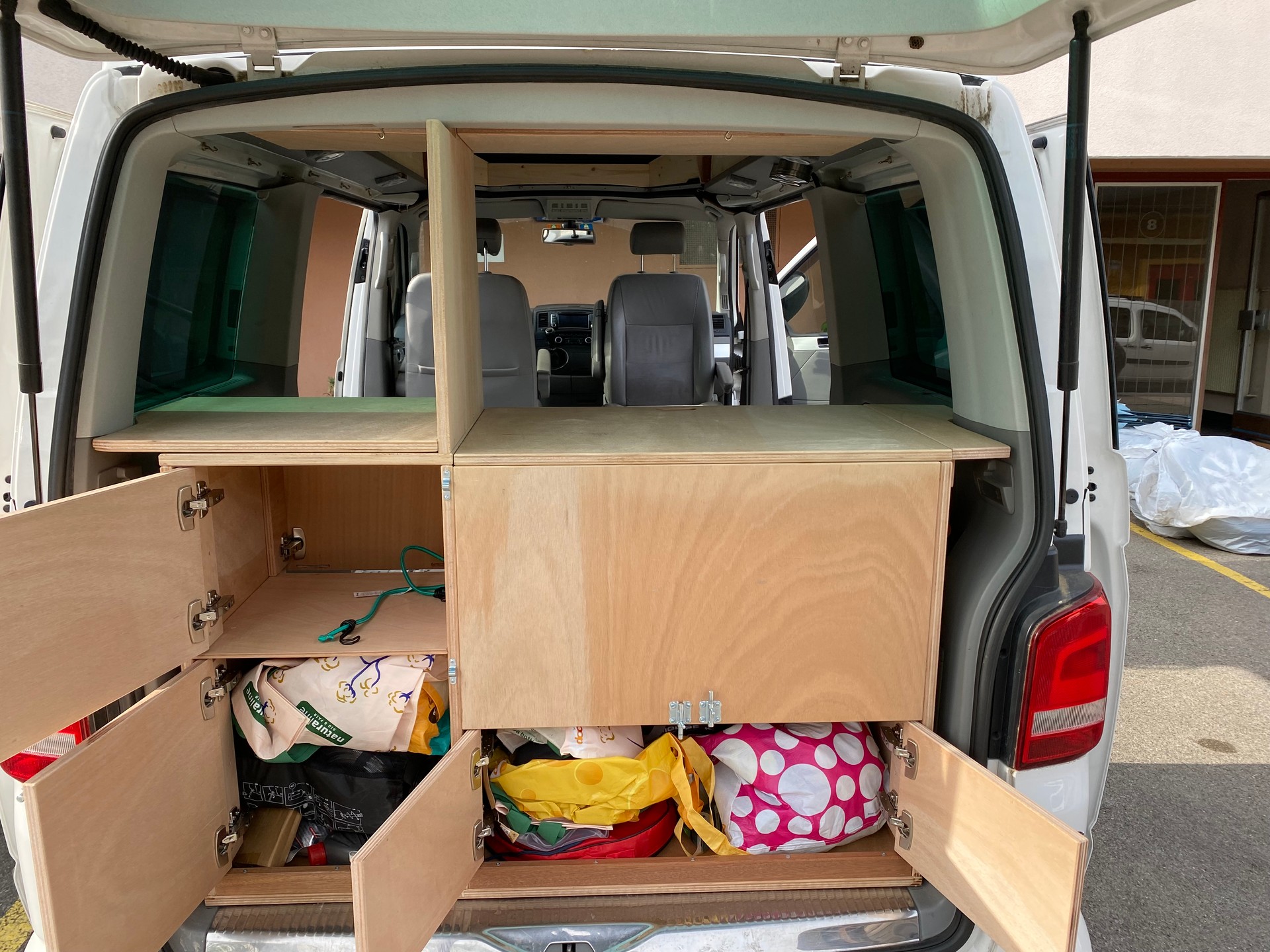 VW Multivan Highline 4 Motion-image-5