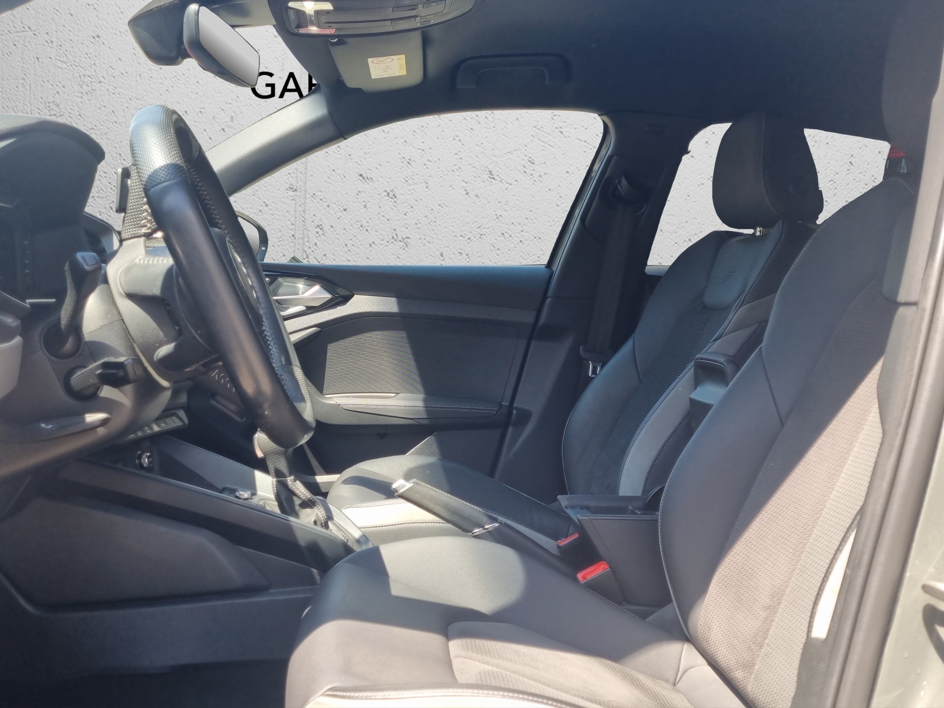 AUDI A1 Sportback 35 TFSI S Line S-tronic-image-9