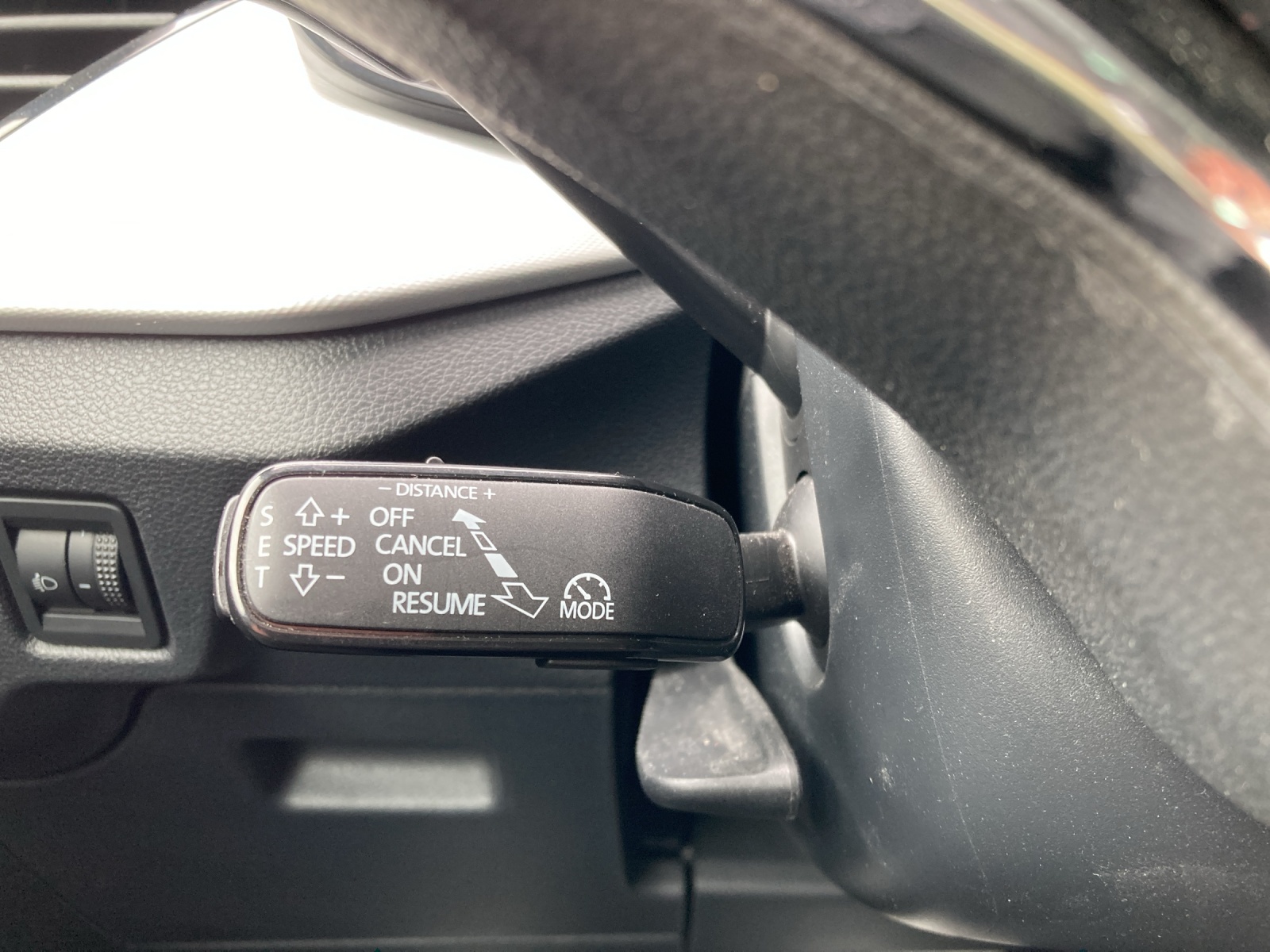 SKODA Kamiq 1.0 TSI Ambition DSG-image-13