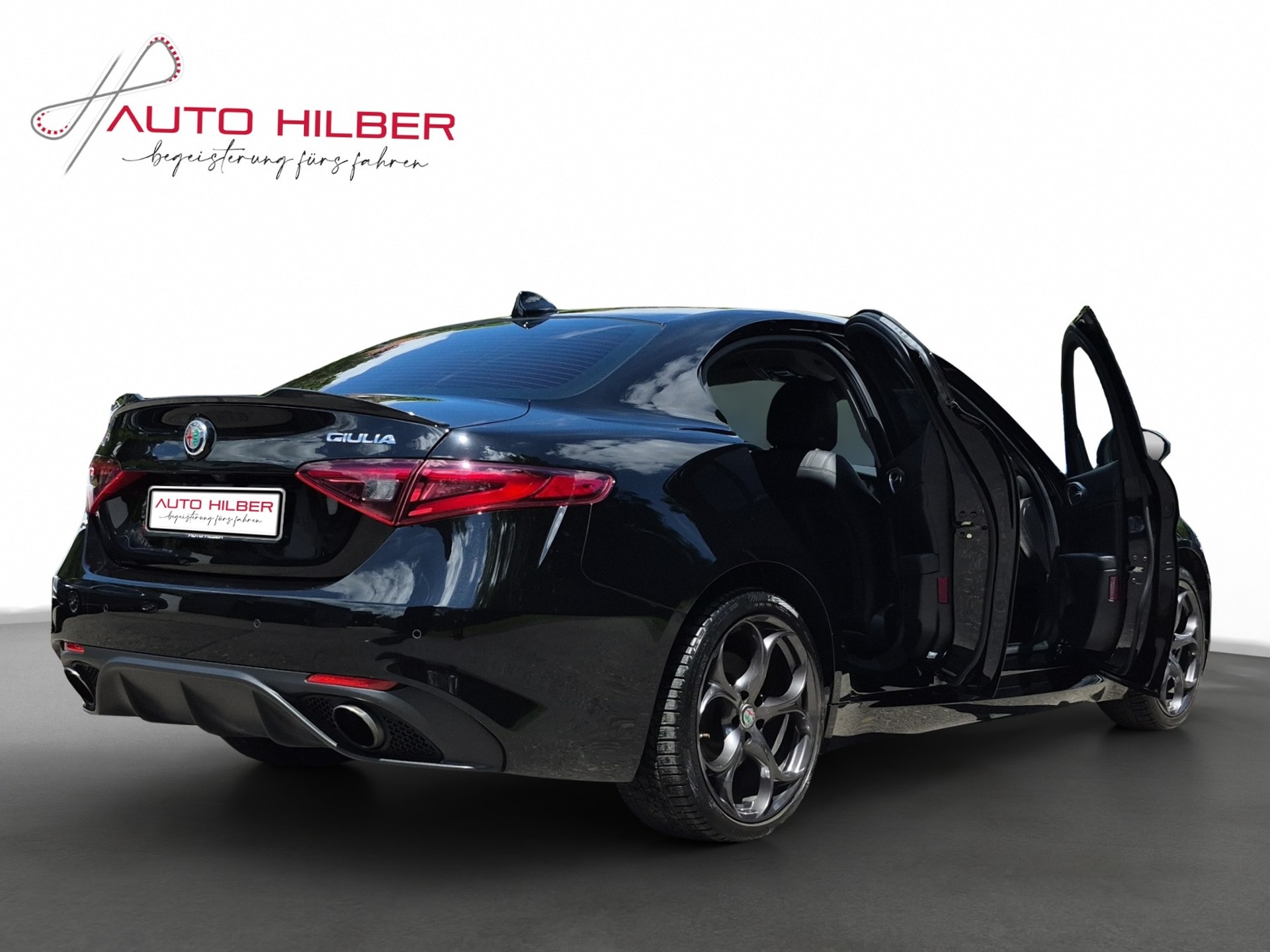 ALFA ROMEO Giulia 2.0 Veloce Q4 Automatic-image-6