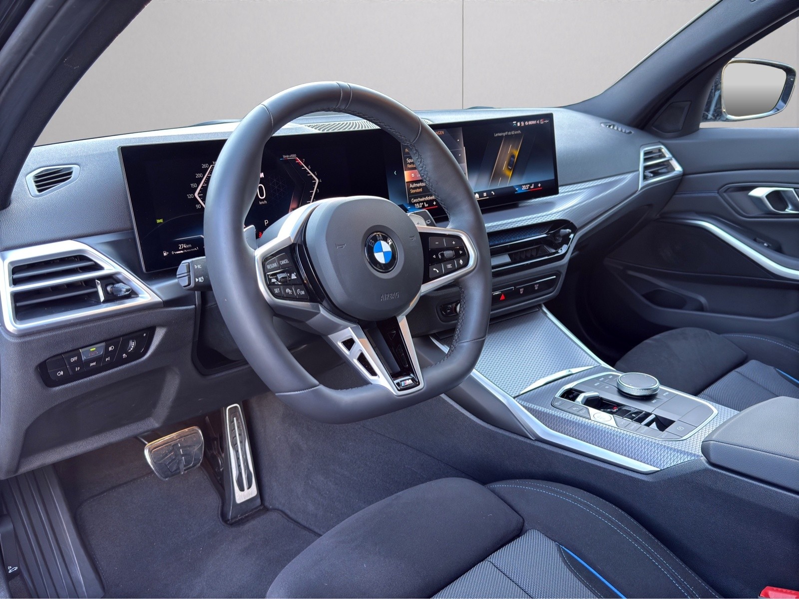 BMW 330i Touring xDrive Steptronic M Sport-image-8