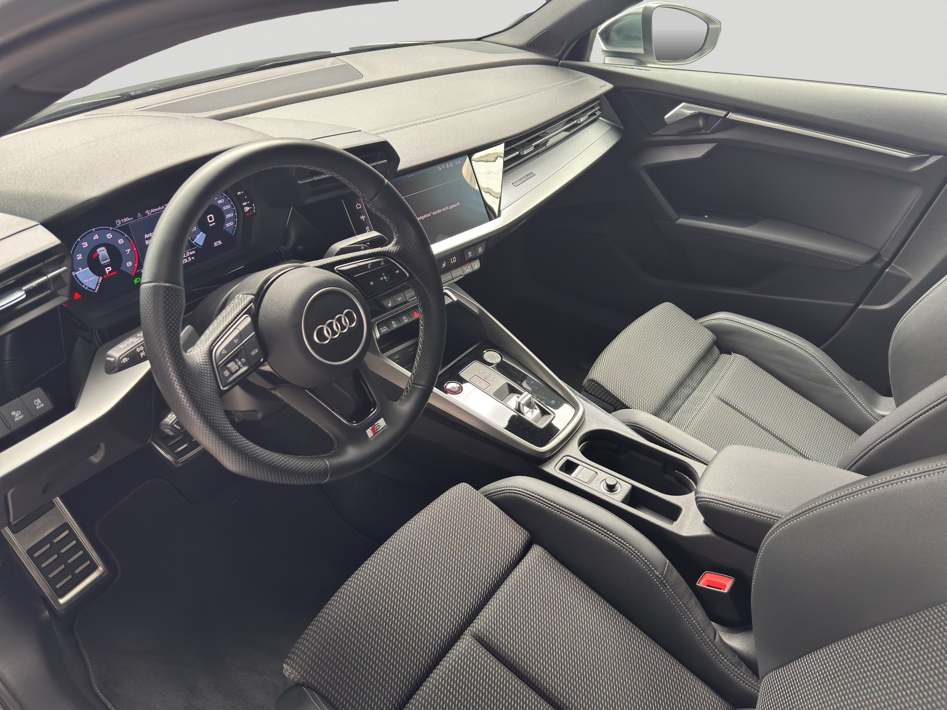 AUDI S3 Limousine 2.0 TFSI quattro S-tronic-image-6