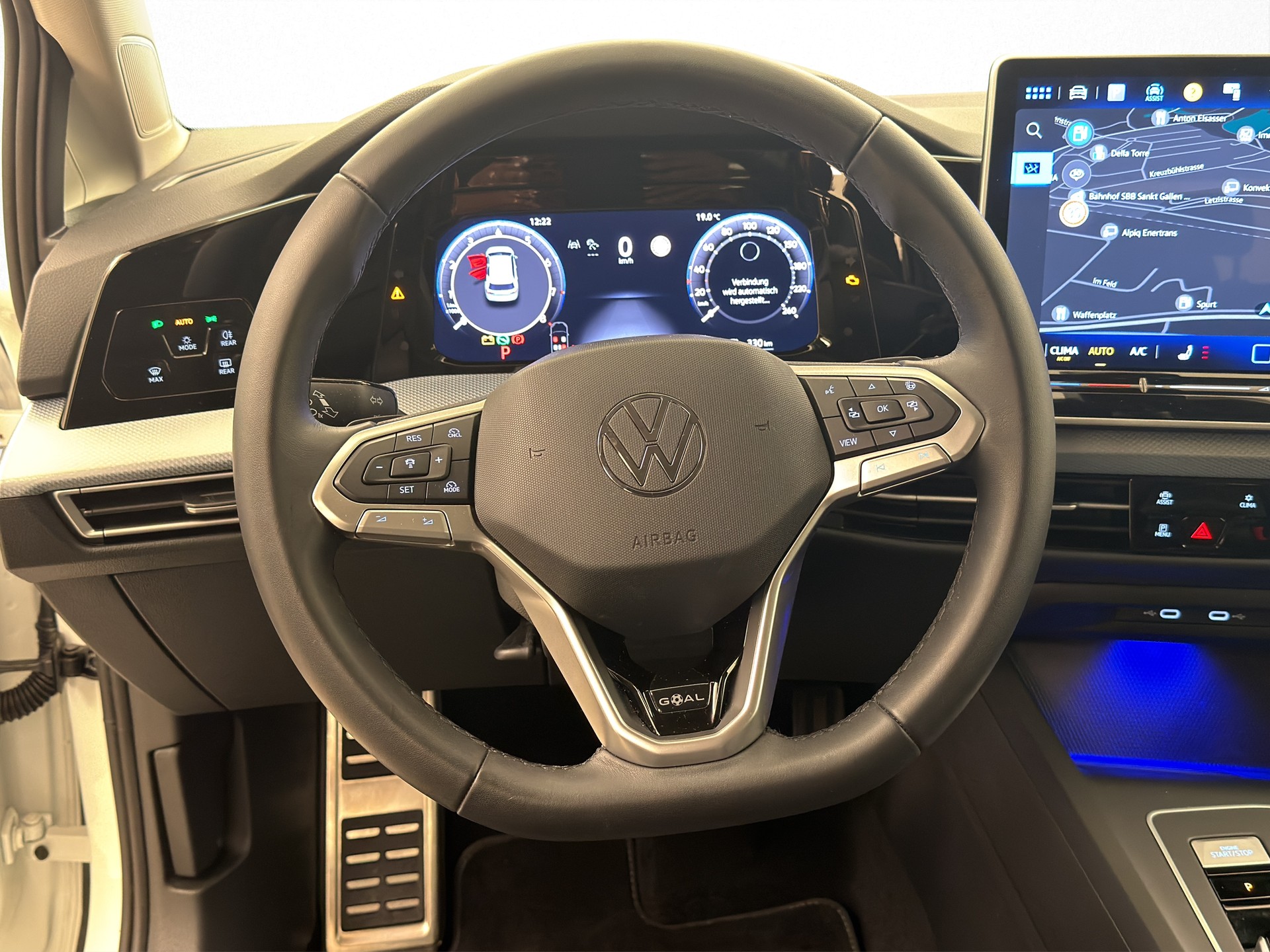 VW Golf 8 1.5 eTSI Goal DSG-image-11