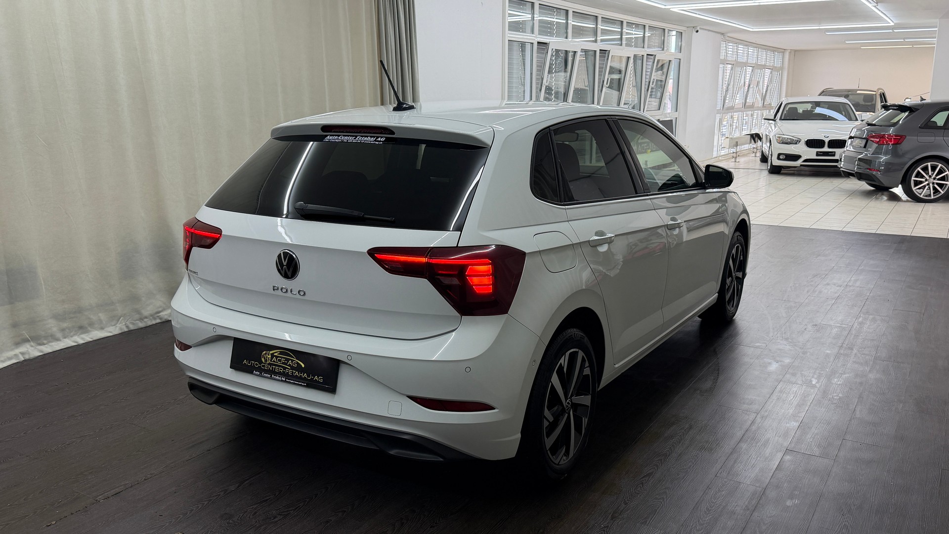 VW Polo 1.0 TSI Life DSG-image-3
