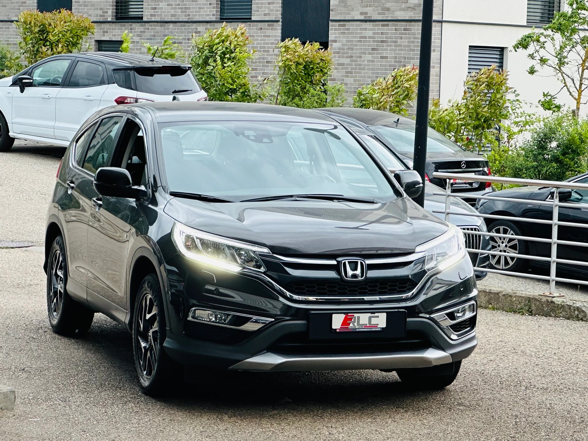 HONDA CR-V 1.6 i-DTEC Elegance 4WD-image-3