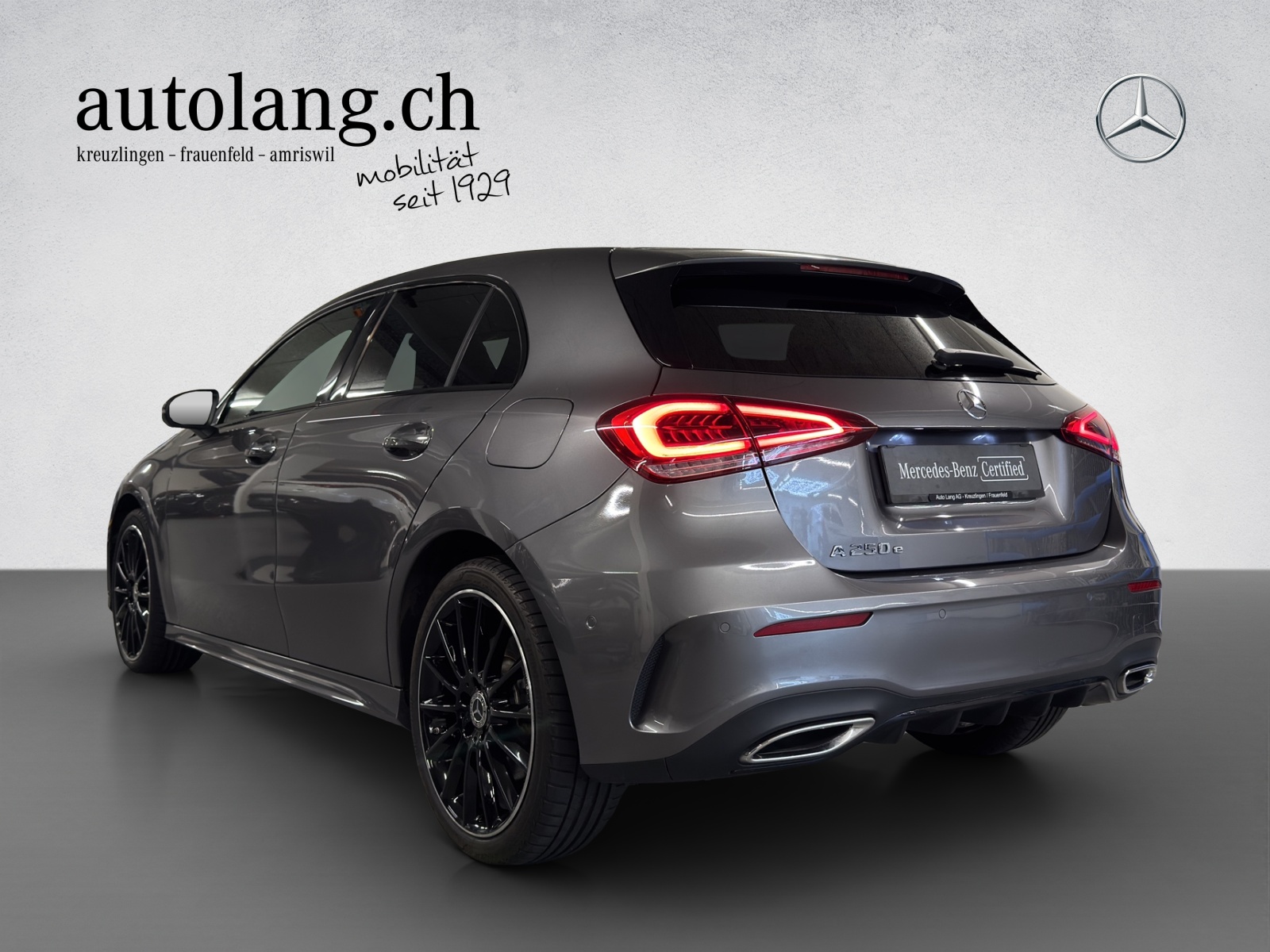 MERCEDES-BENZ A 250 e AMG Line-image-3