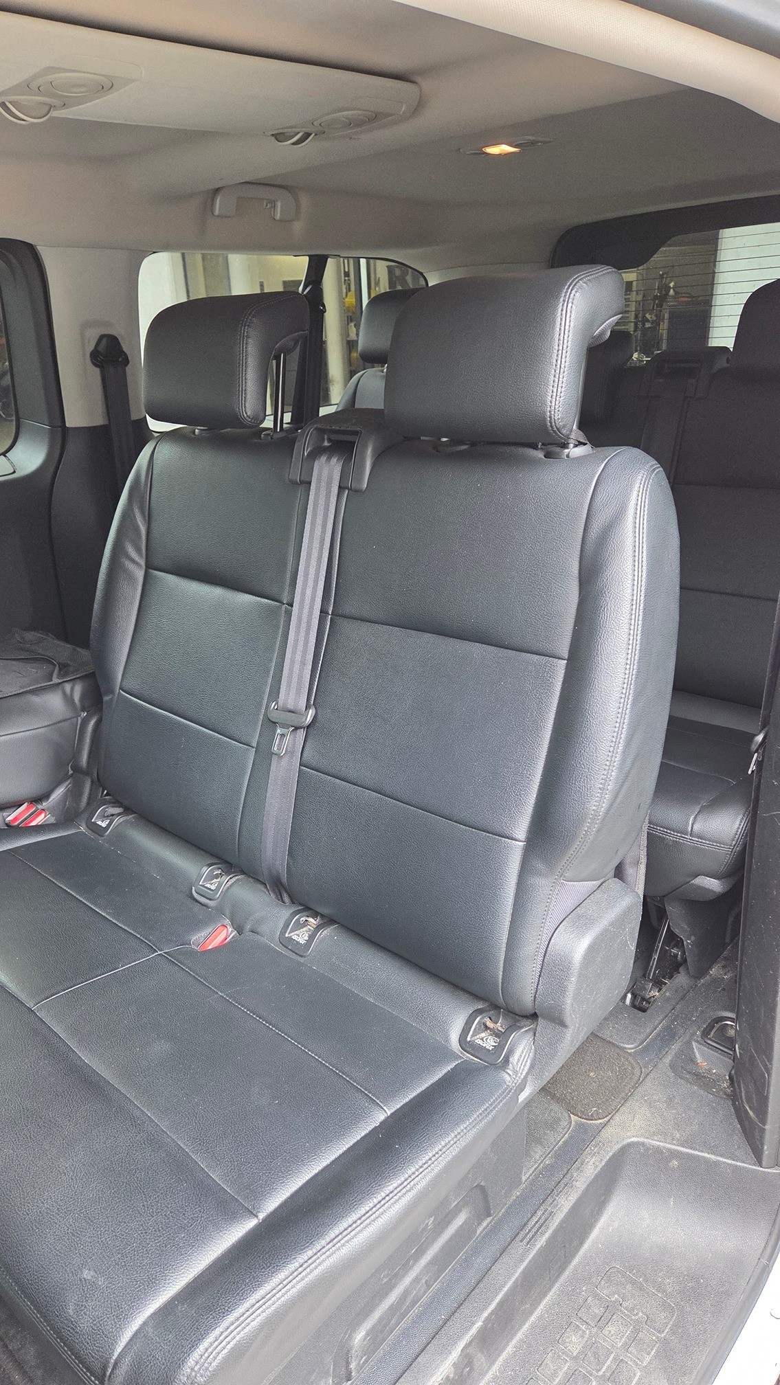 TOYOTA Proace Verso 2.0 D-4D VIP Long Automatic-image-2