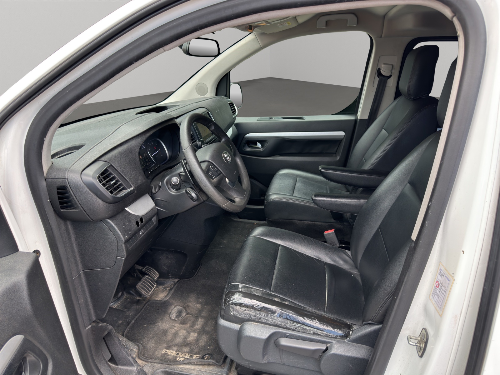 TOYOTA Proace Verso 2.0 D-4D Long Automatic-image-8