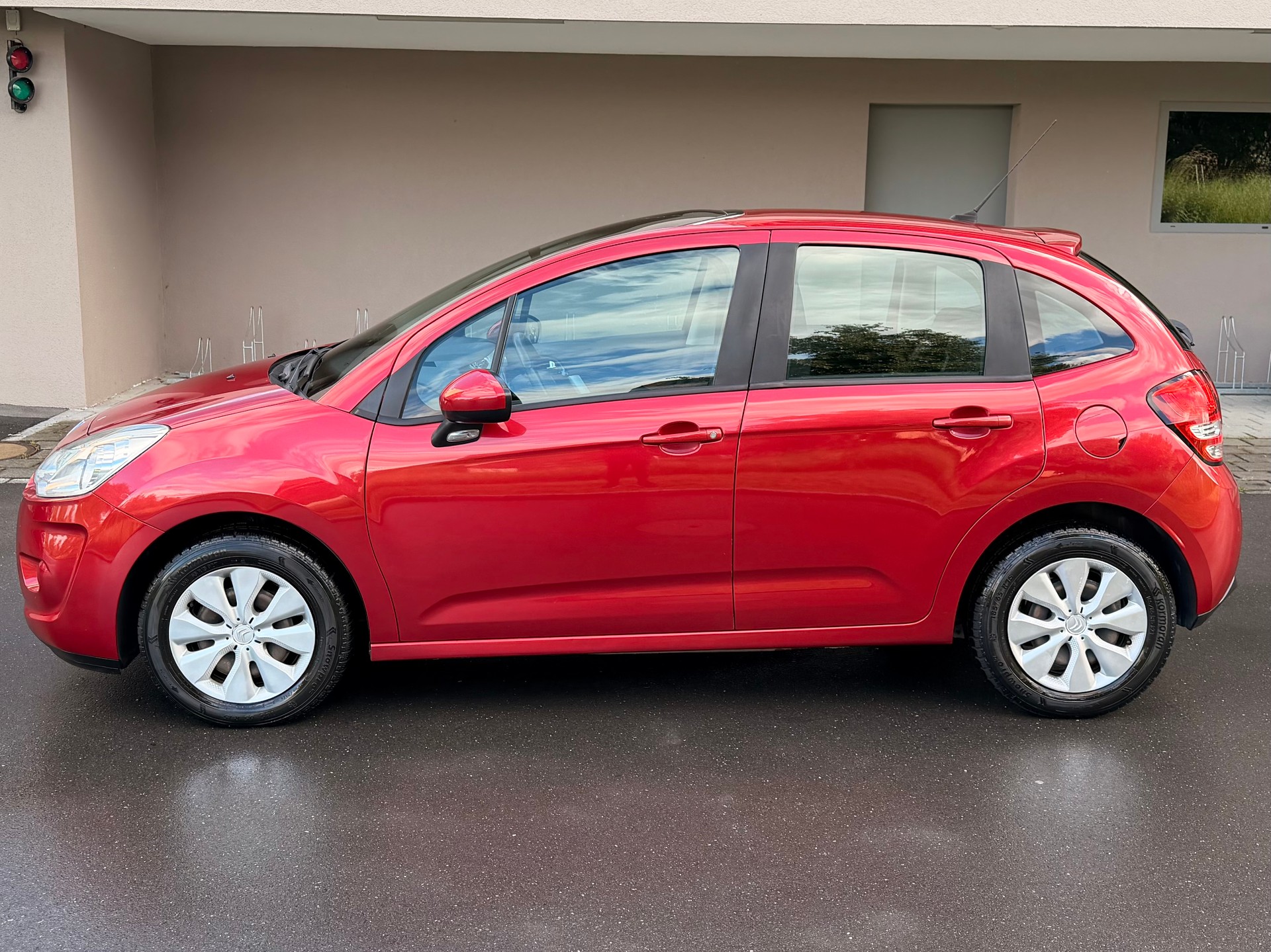 CITROEN C3 1.4i Chic-image-5