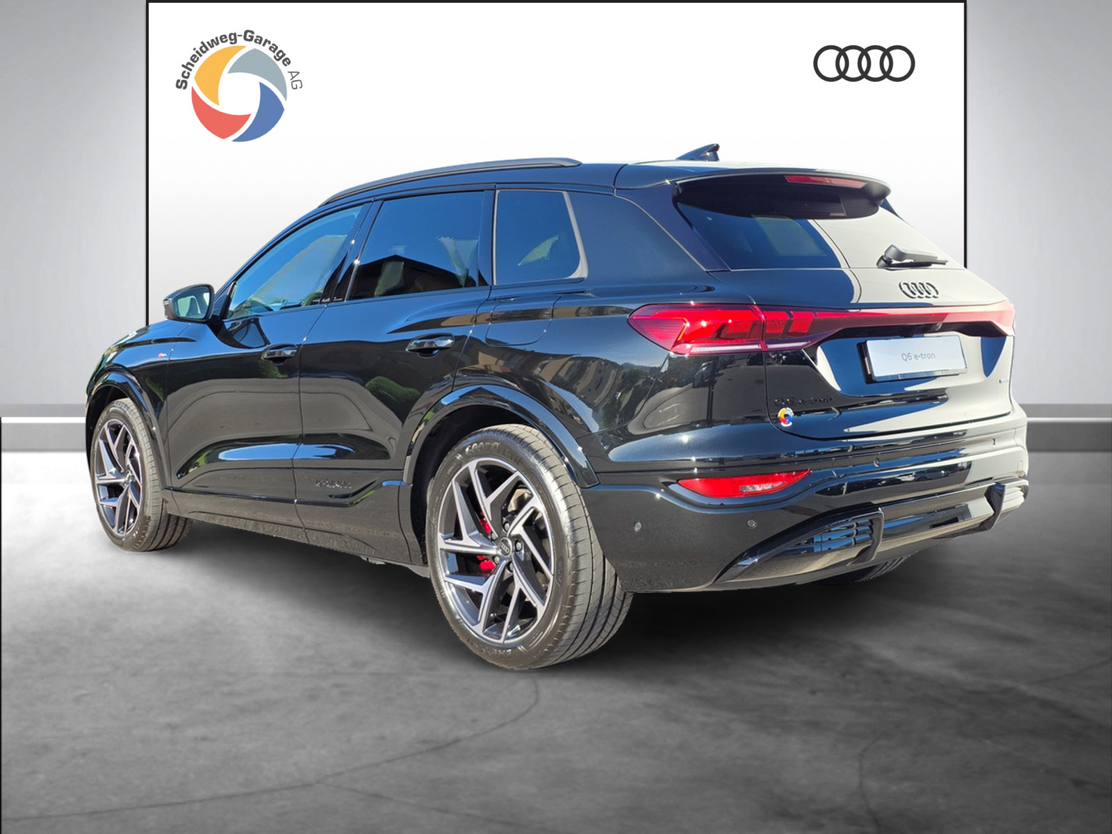 AUDI Q6 e-tron quattro-image-12