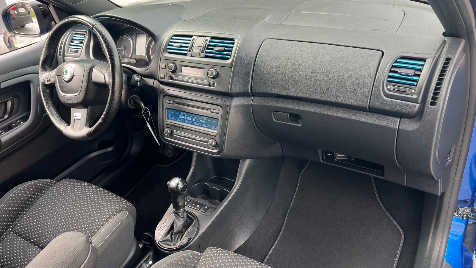 SKODA Fabia 1.4 TSI RS DSG-image-12