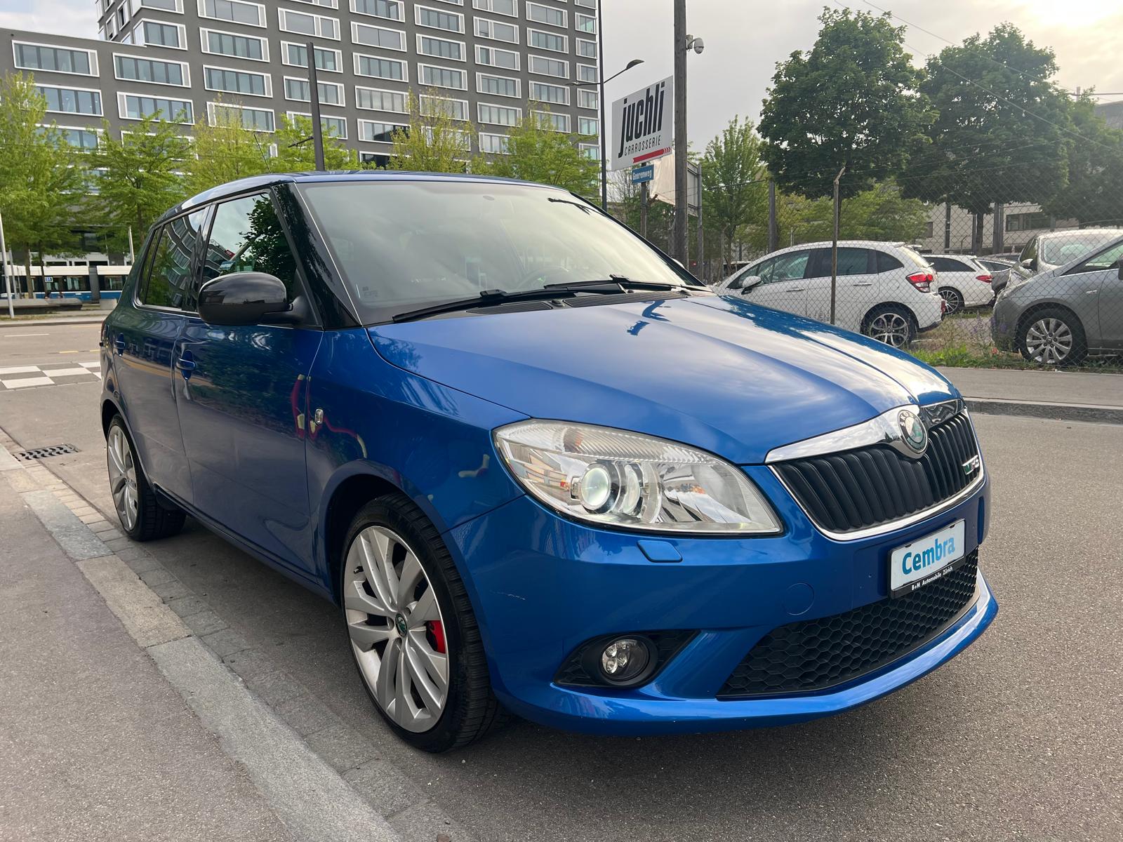 SKODA Fabia 1.4 TSI RS DSG-image-2