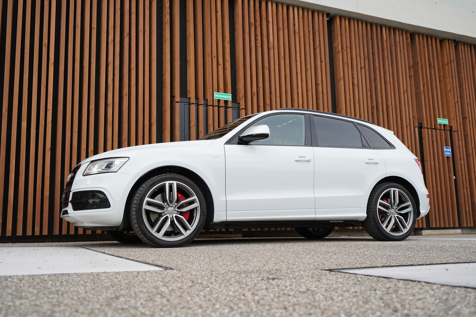 AUDI SQ5 3.0 TDI QUATTRO TIPTRONIC BLACK l 313 PS-image-10