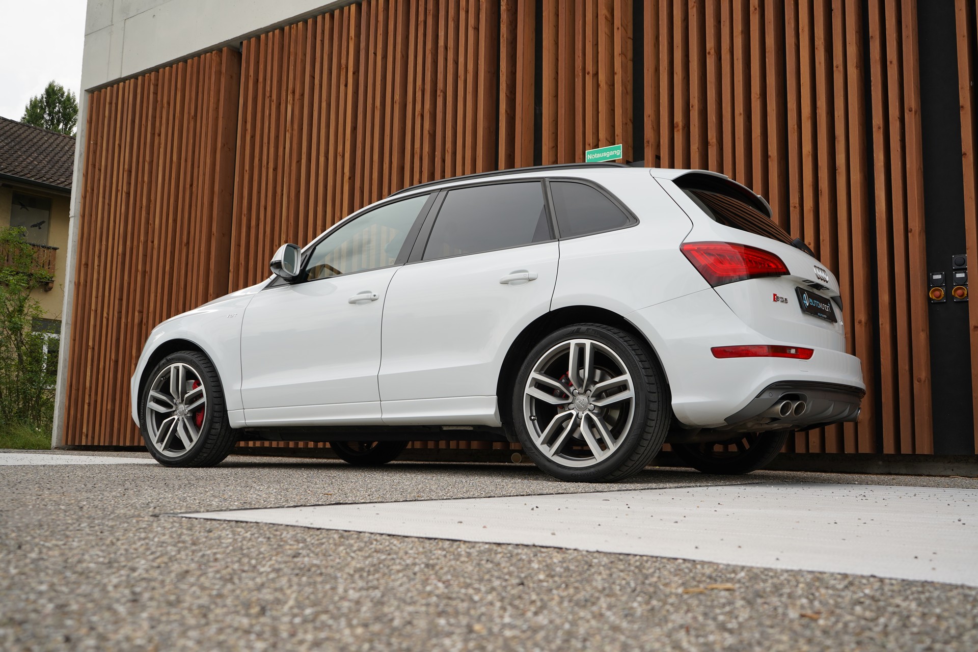 AUDI SQ5 3.0 TDI QUATTRO TIPTRONIC BLACK l 313 PS-image-11