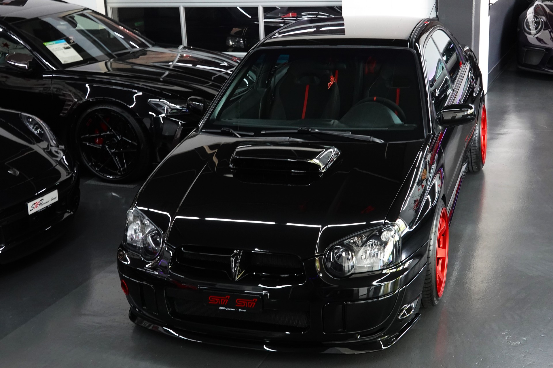 SUBARU IMPREZA 2.0 TURBO 4WD WRX STI BLACK CH-FZ 05 400PS-showroom-element-3