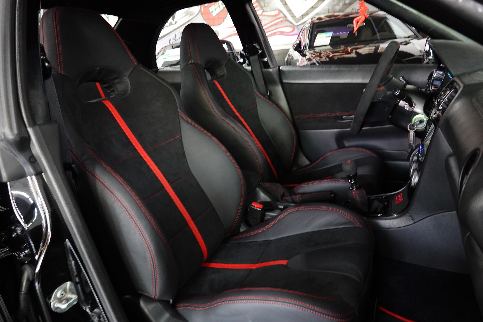 SUBARU IMPREZA 2.0 TURBO 4WD WRX STI BLACK CH-FZ 05 400PS-image-50