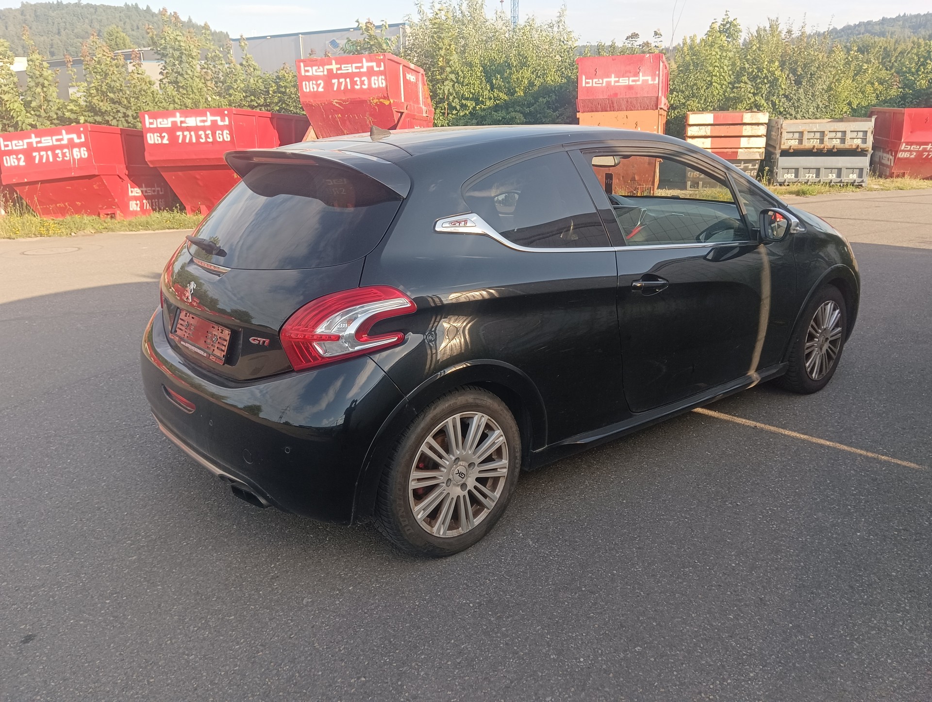 PEUGEOT 208 1.6 Turbo GTi-image-4
