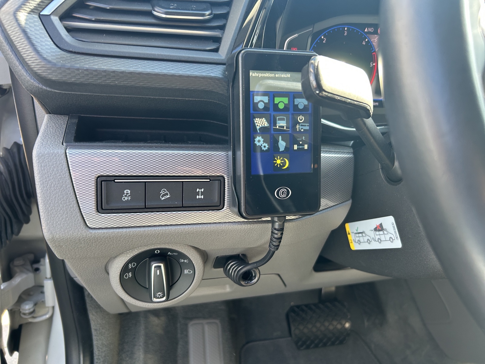 VW T6.1 California 2.0 Bi-TDI Ocean Liberty 4Motion DSG-image-17