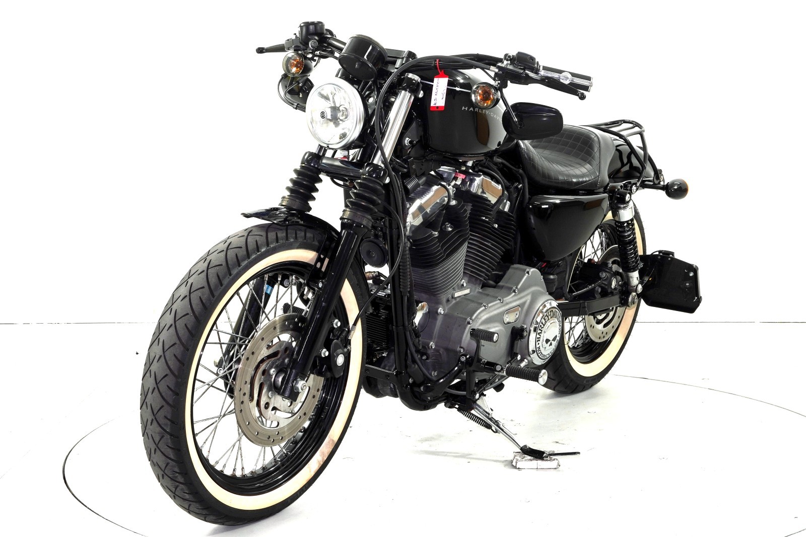 HARLEY-DAVIDSON XL 1200N ABS-showroom-element-2