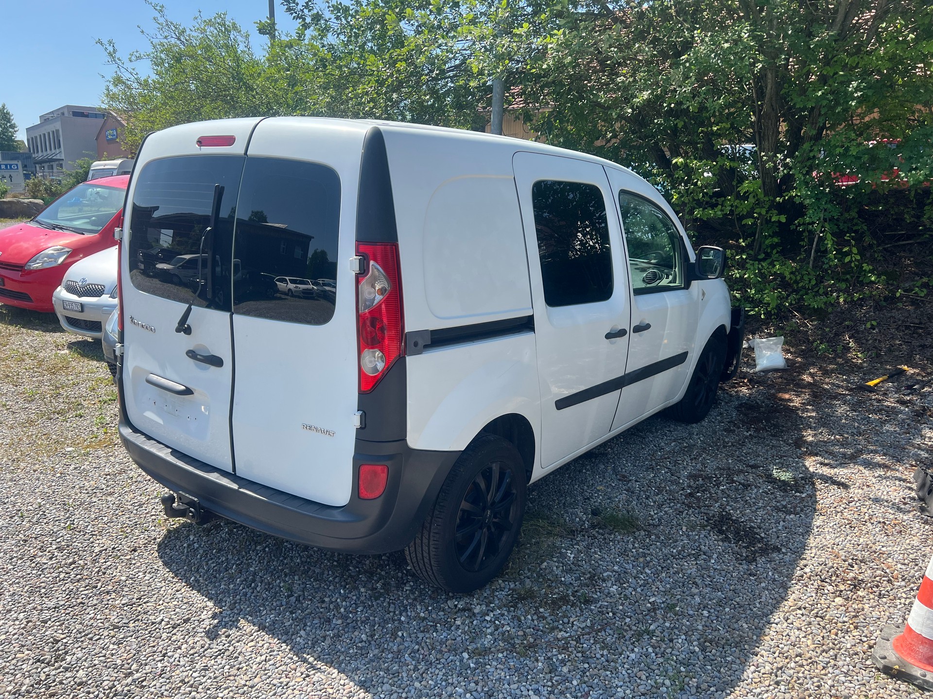 RENAULT Kangoo dCi 85-image-4