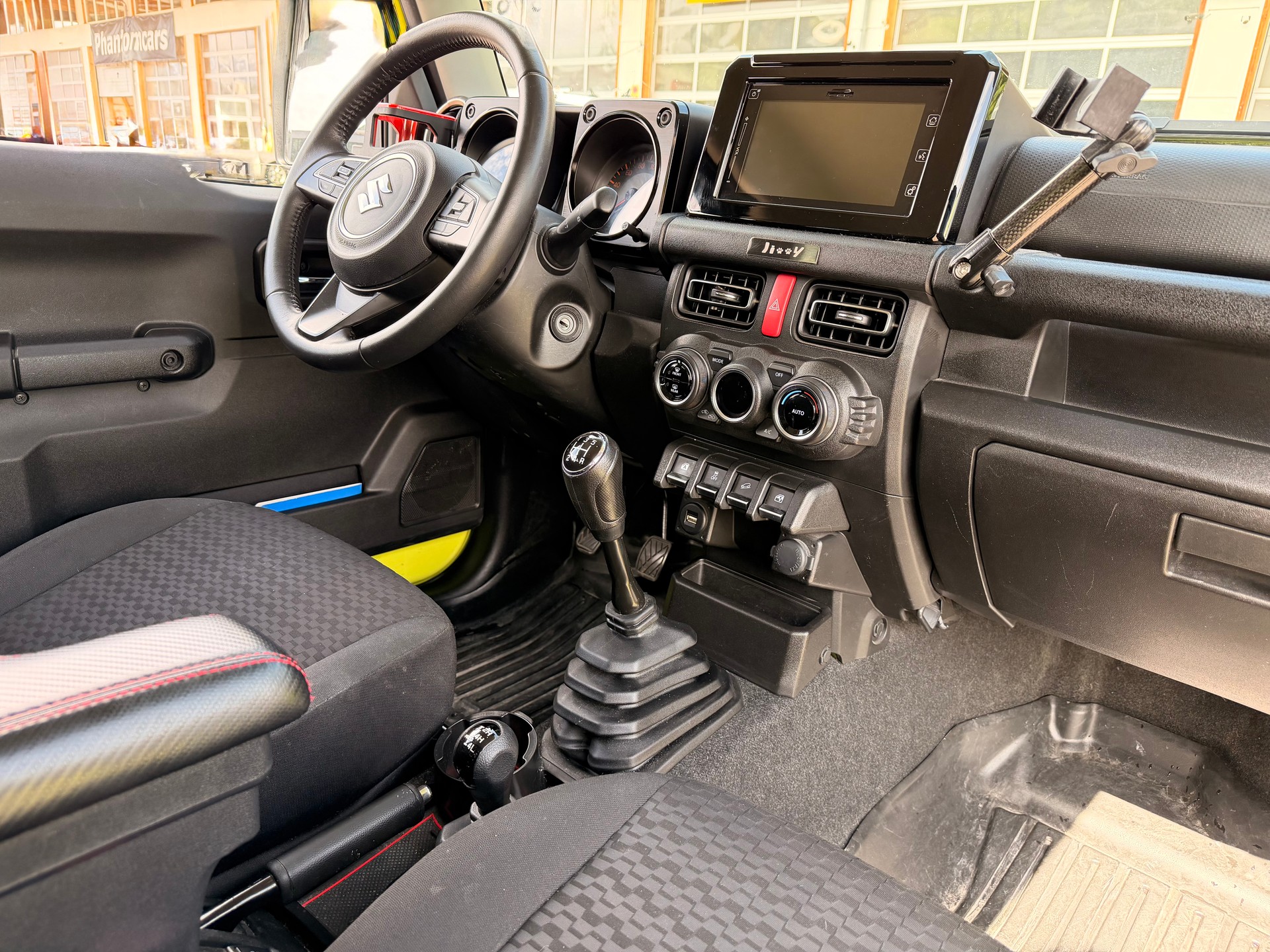 SUZUKI Jimny 1.5 Compact Top 4x4-image-16
