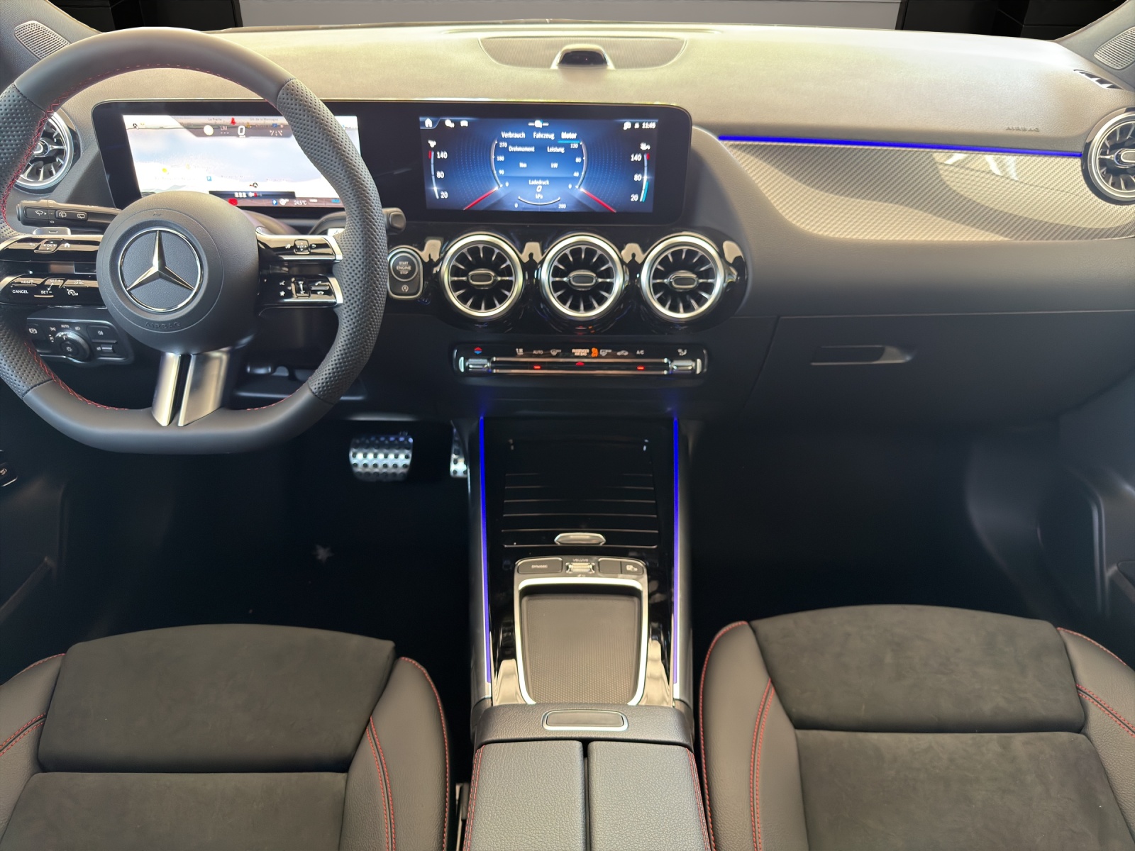 Image MERCEDES-BENZ GLA-200 GLA 200 Night Star 7G-DCT
