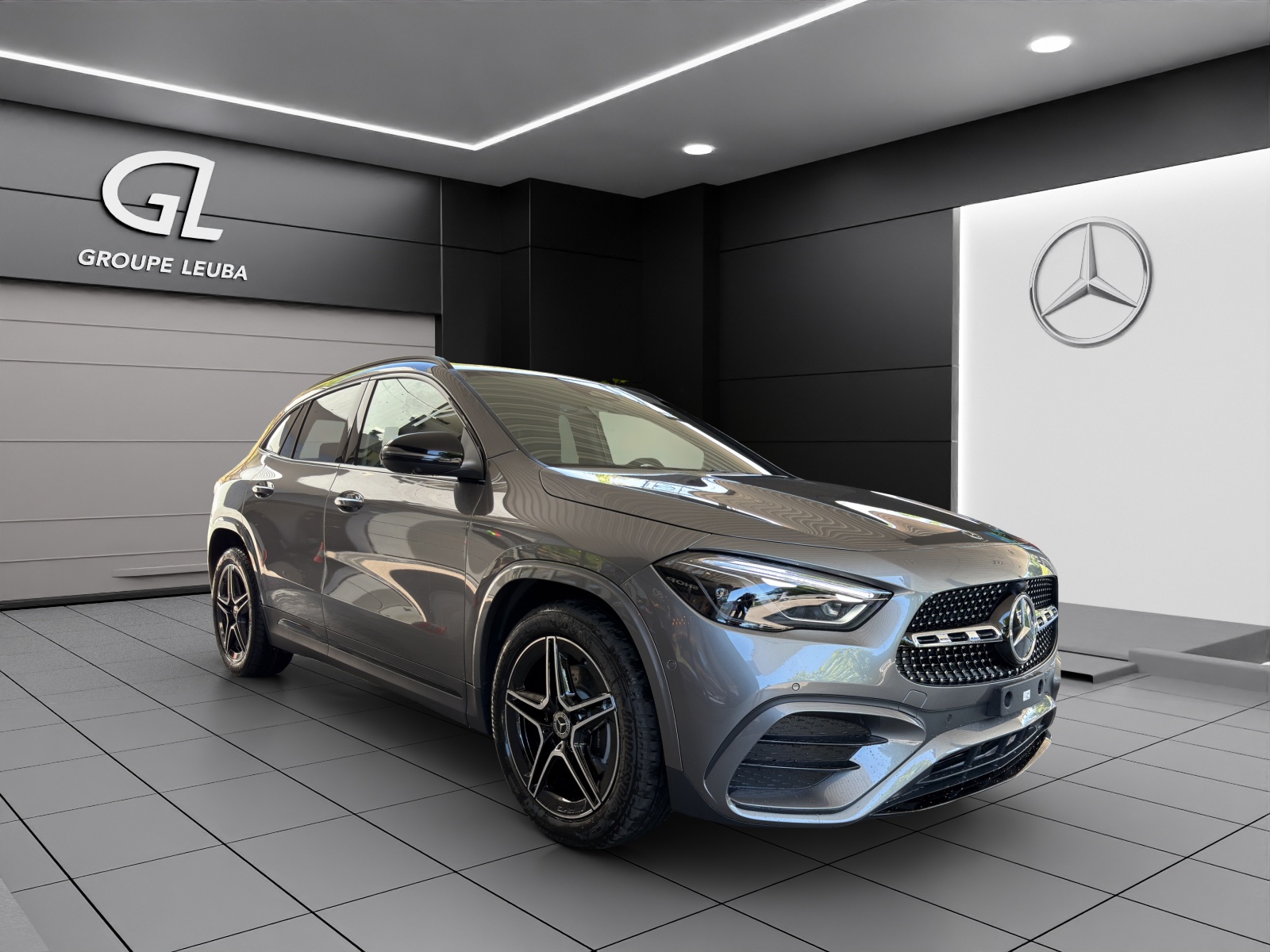 Photo MERCEDES-BENZ GLA-200 GLA 200 Night Star 7G-DCT