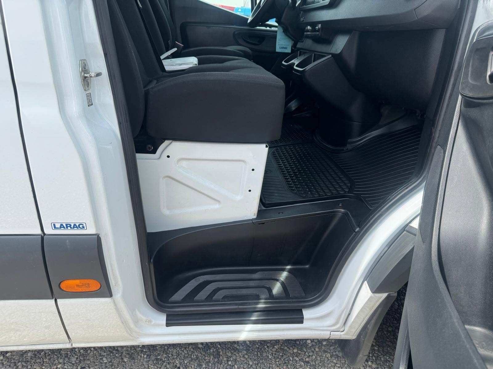 MERCEDES-BENZ Sprinter 314 CDI Standard 9G-TRONIC FWD-image-13