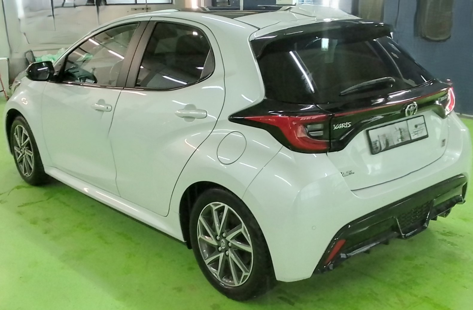 TOYOTA 1.5 VVT-i HSD GR Sport-image-5