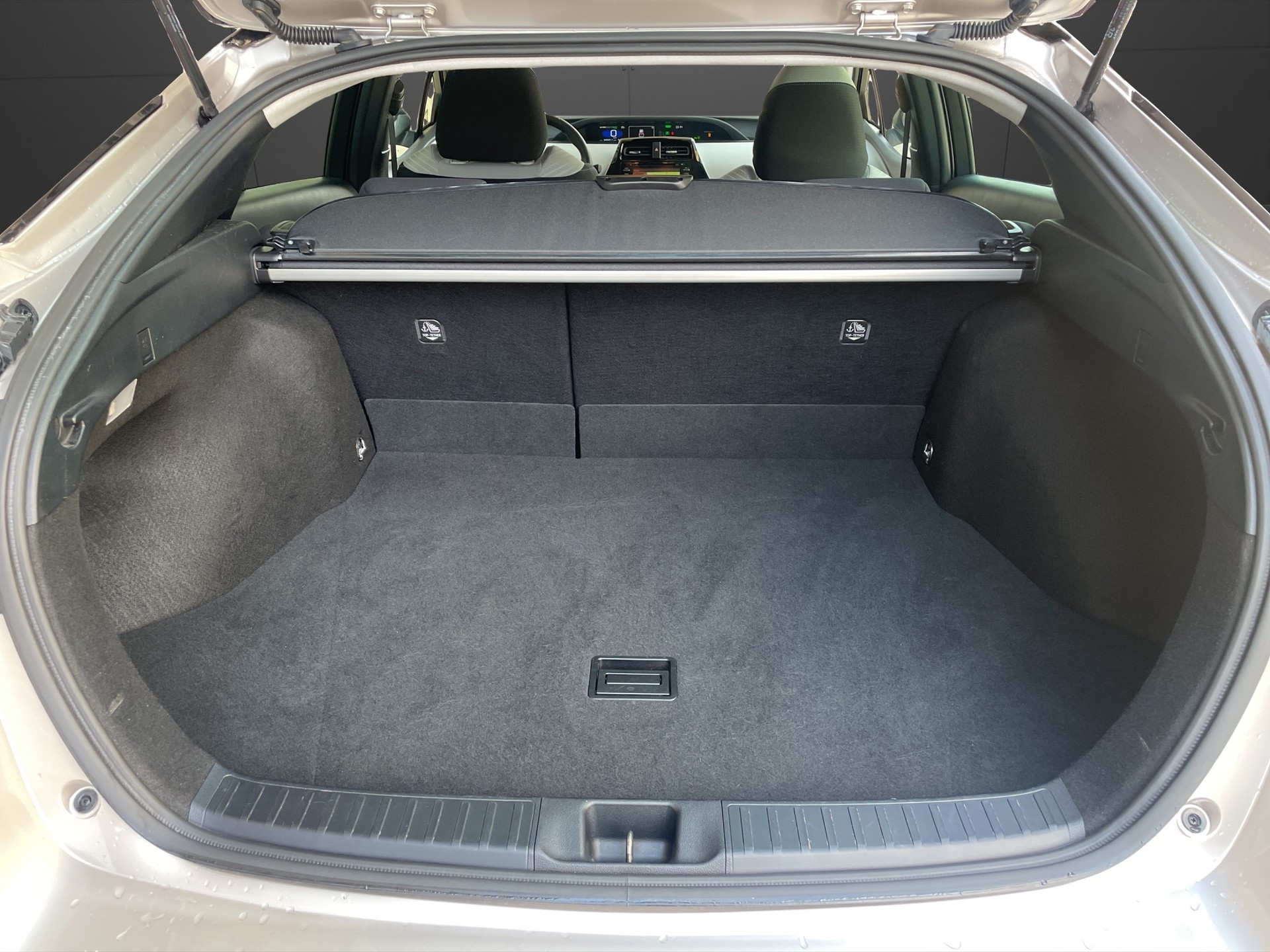 TOYOTA Prius 1.8 VVT-i HSD AWD-i Premium-image-6
