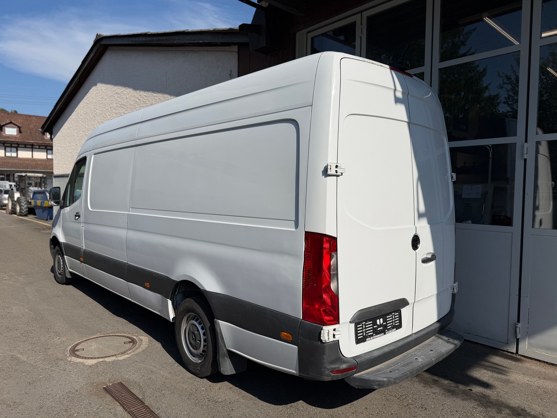 MERCEDES-BENZ 314 CDI-image-1