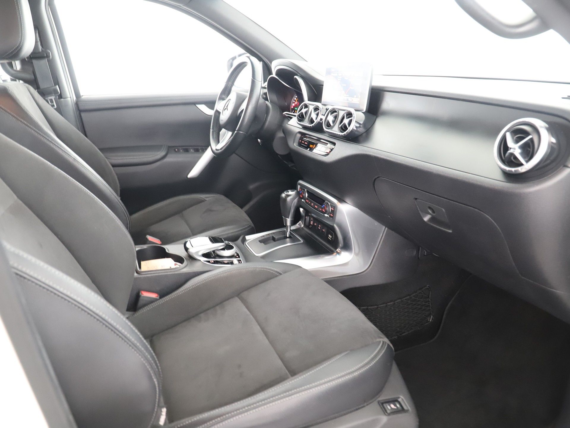 MERCEDES-BENZ X 250 d 4MAT Power-image-9