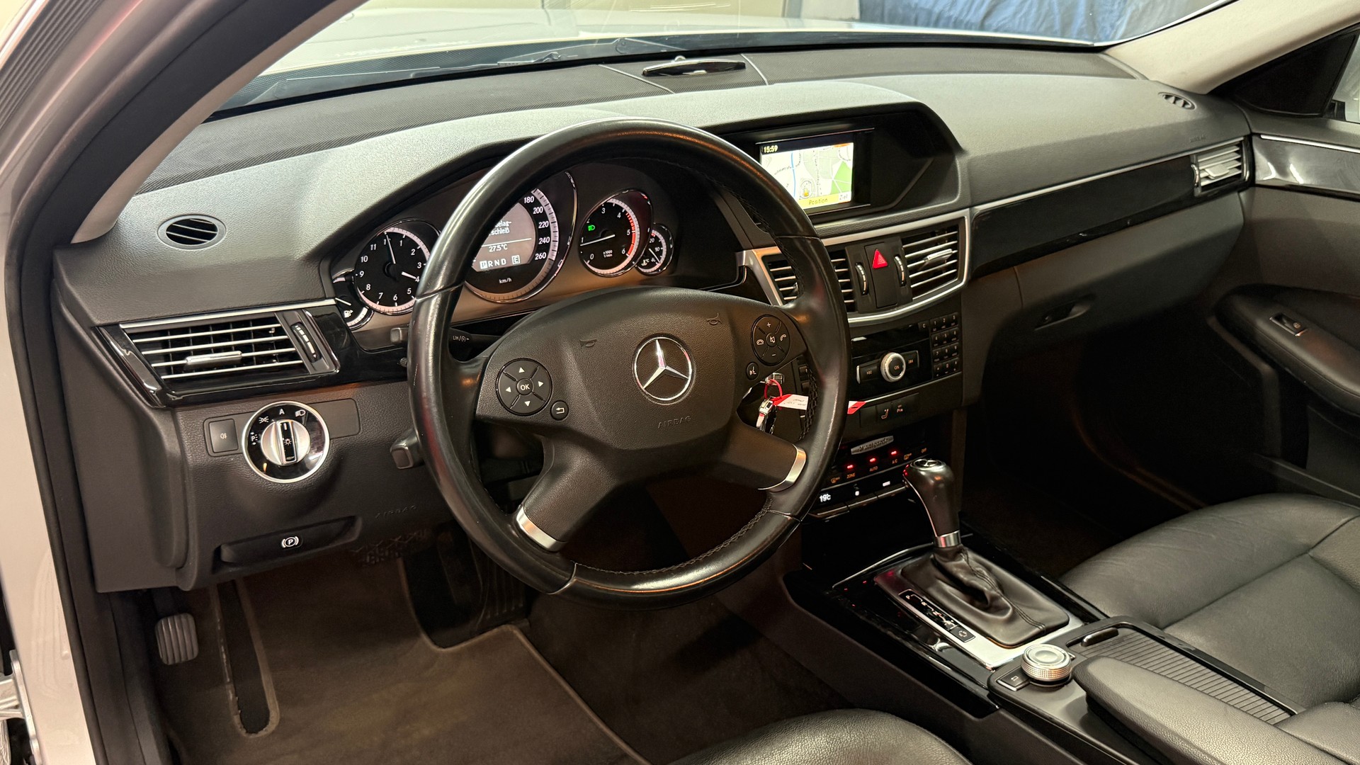 MERCEDES-BENZ E220 CDI kühlerventilator ist lose, ein Injektor ist undicht, Export, Händler oder zum aufbereiten-image-8